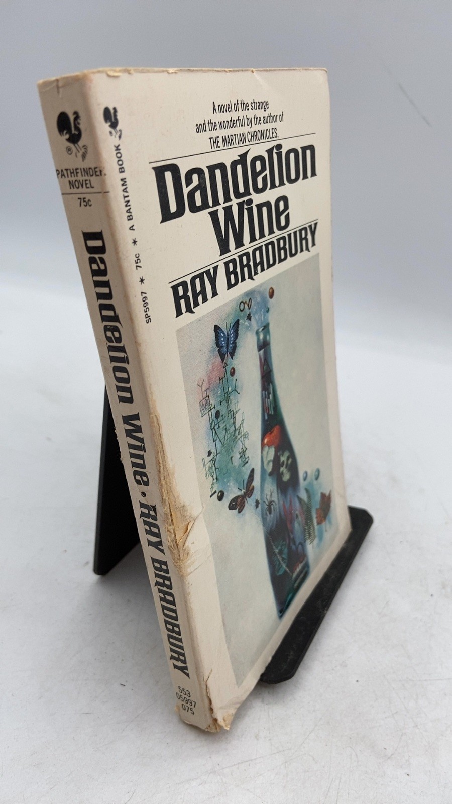 Dandelion Wine Ray Bradbury Paperback Bantam Pathfinder Edition, 8th printing…