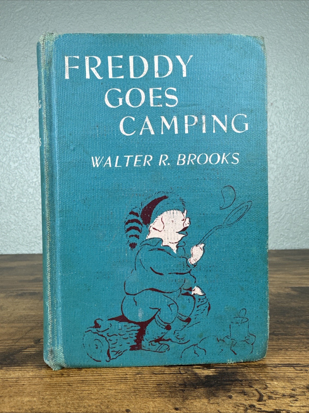 Freddy Goes Camping. Walter R. Brooks. First Edition. 1948. Ex-Library