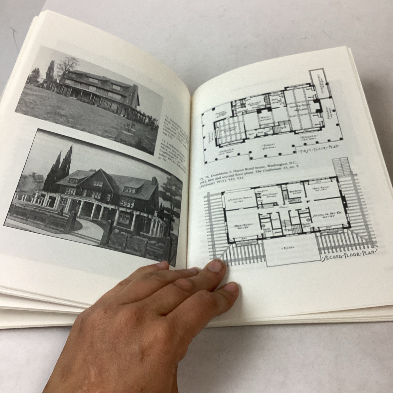 Lot Of Vintage Furniture Books And Catalogs – Clock Guide, Furniture Price List