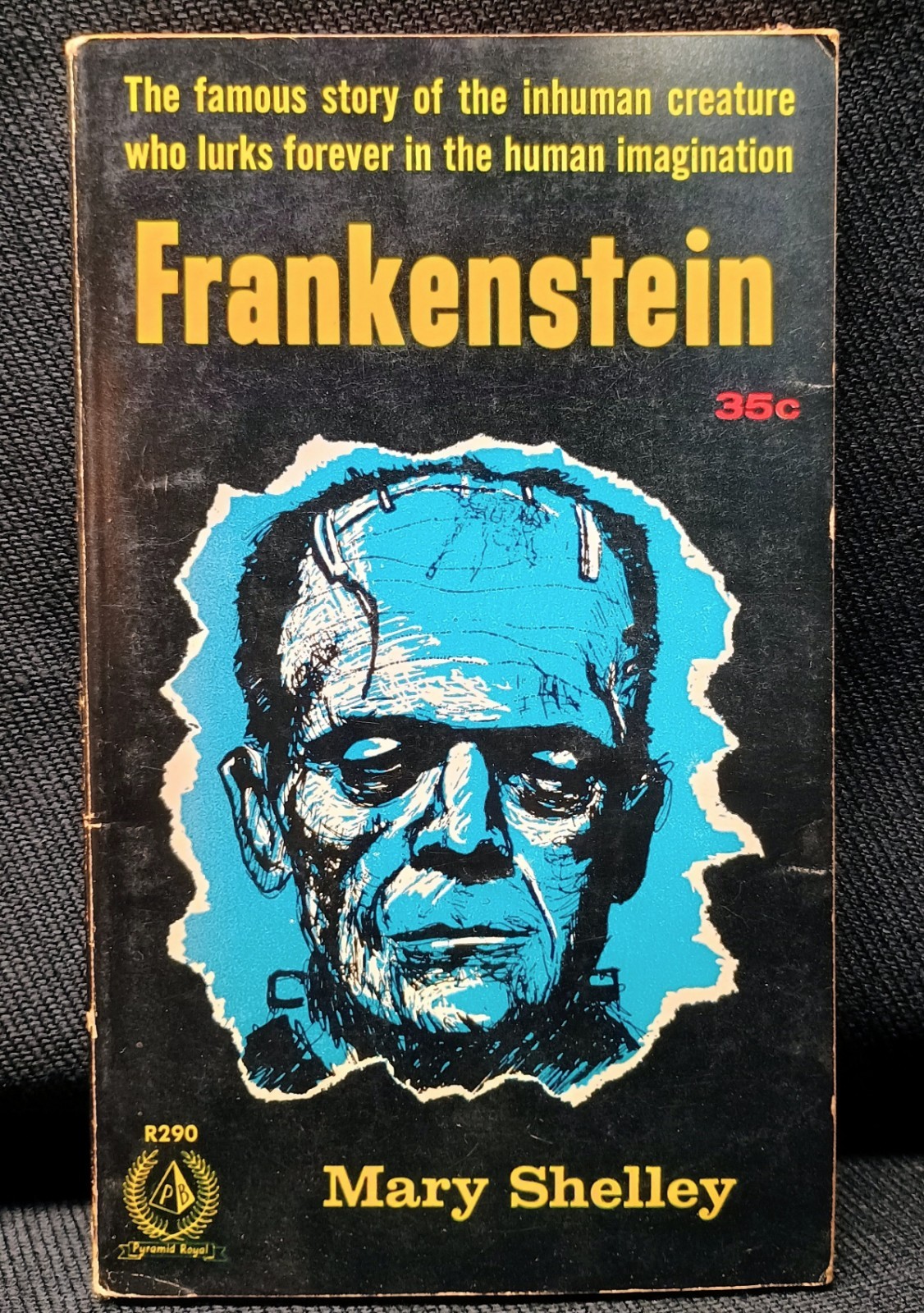 Vintage paperback FRANKENSTEIN Mary Shelley 1957 Pyramid horror monster fantasy