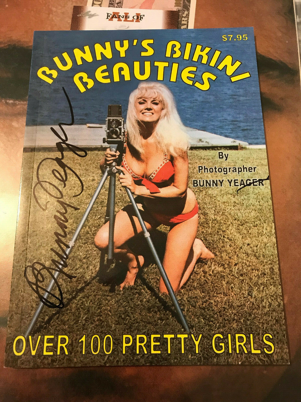 Bunny Yeager AUTO Book hand signed Bunny’s Bikini Beauties 2002 mint autograph