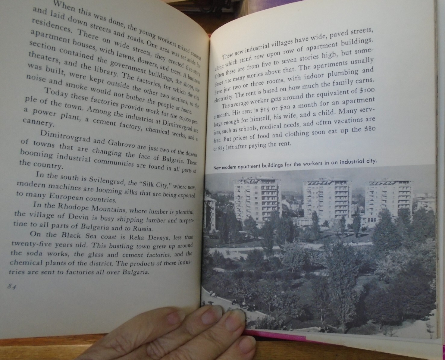 Our World : Bulgaria – Olive W. Burt (1970, Hardcover, Dust Jacket) GUC