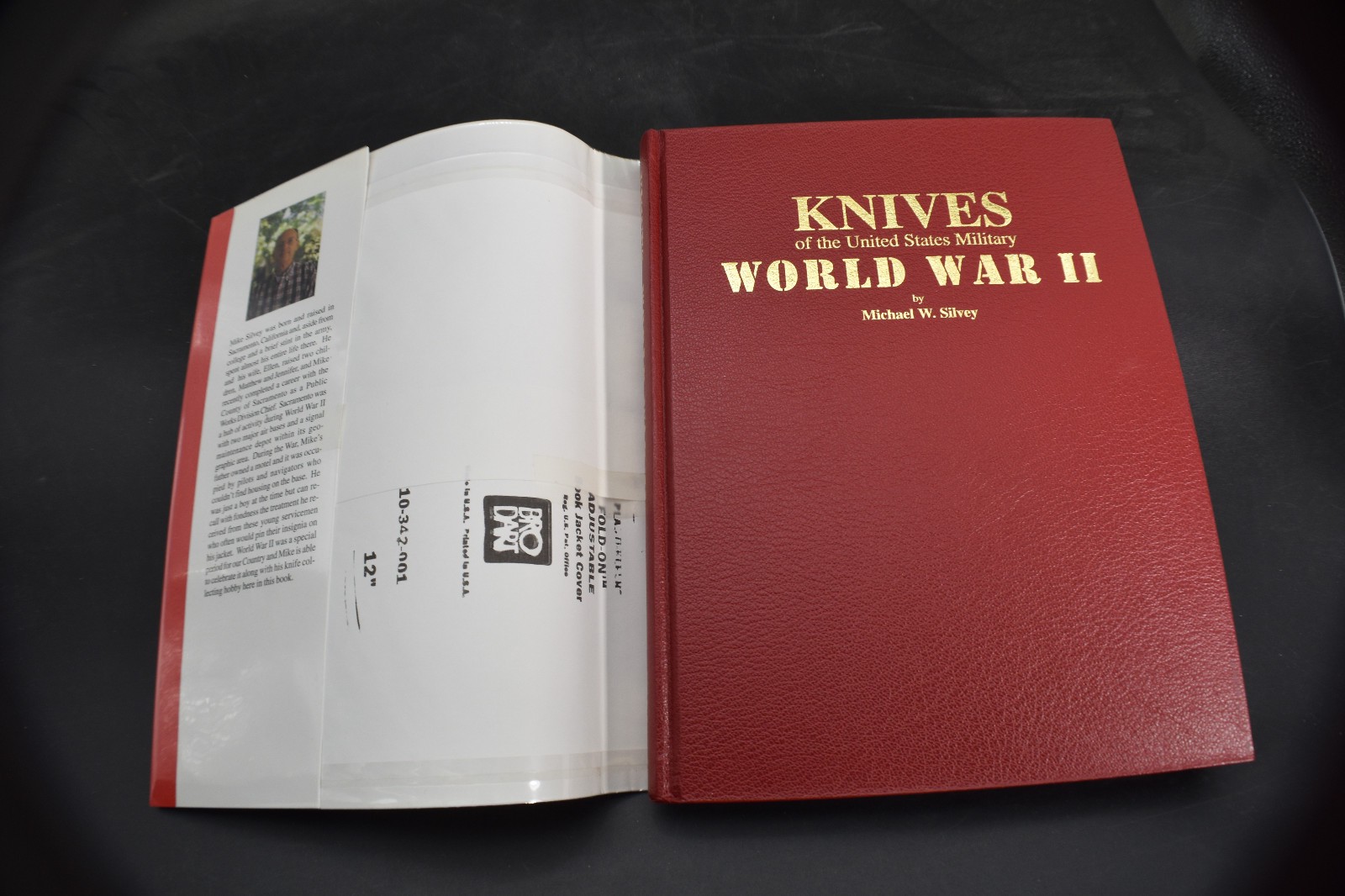 *FIRST* Knives of the United StatesMmilitary: WWII by Michael W Silvey HCDJ