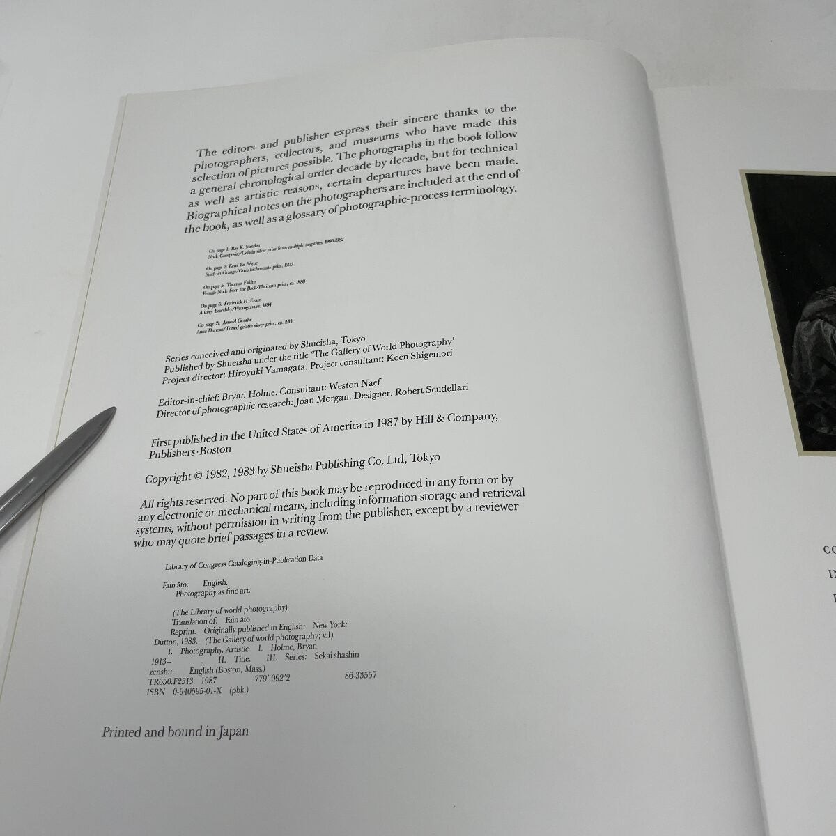 Photography As Fine Art (Rediscovery Series) (English and Japanese Edition) by D