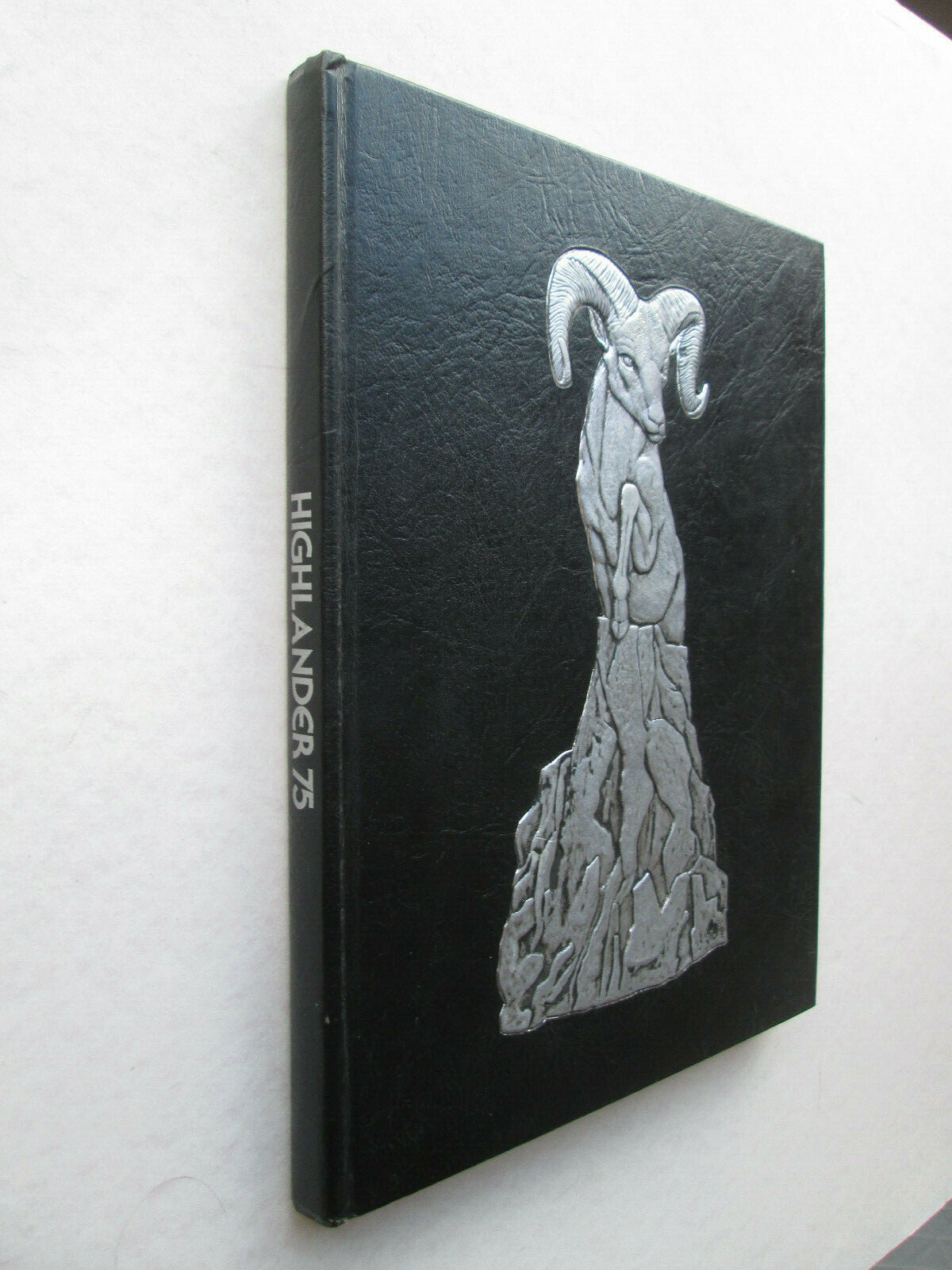 HIGHLANDER 1975 Highland High School Yearbook SALT LAKE CITY, UTAH