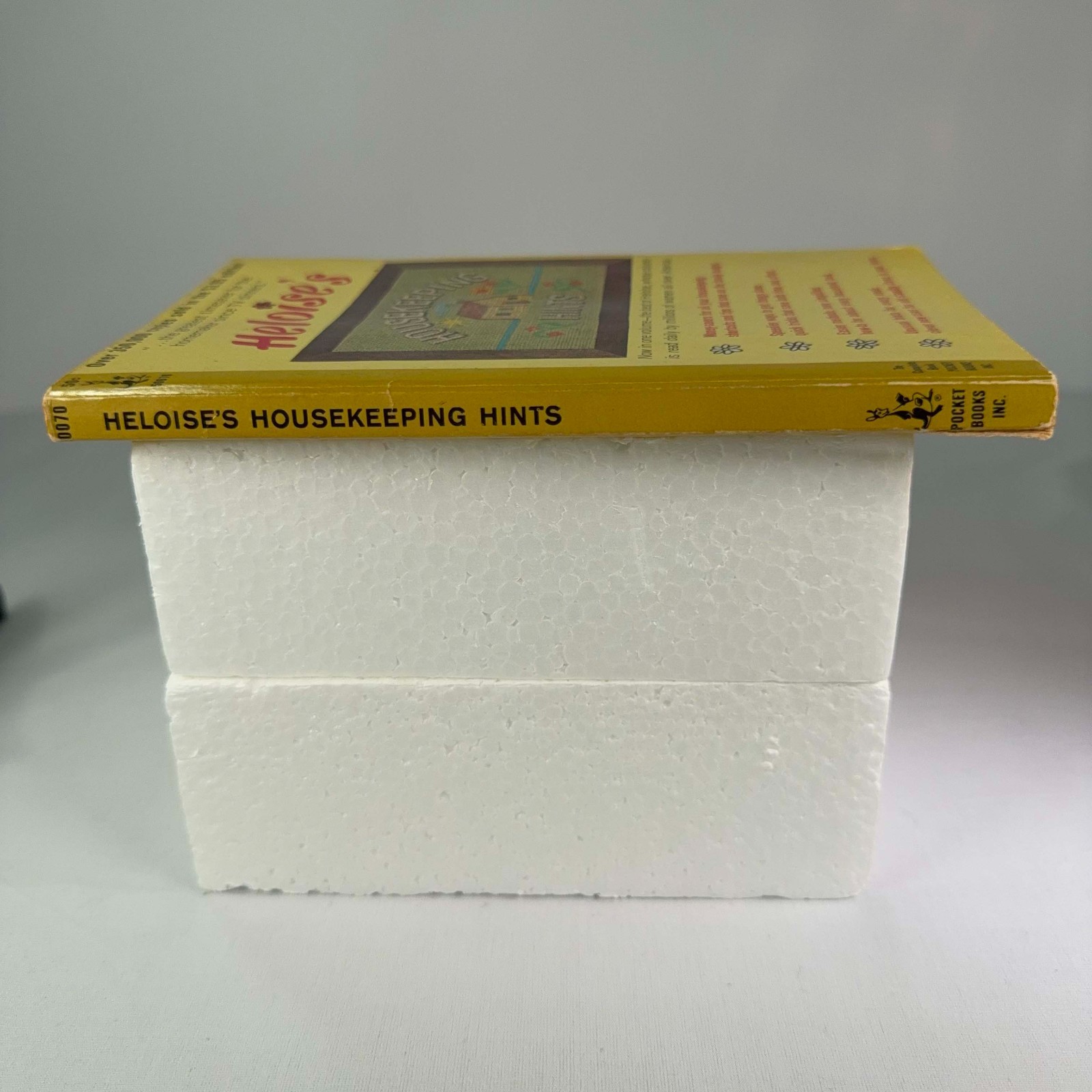 Heloise Housekeeping Hints 1965 Vintage Paperback Cleaning Tips Book