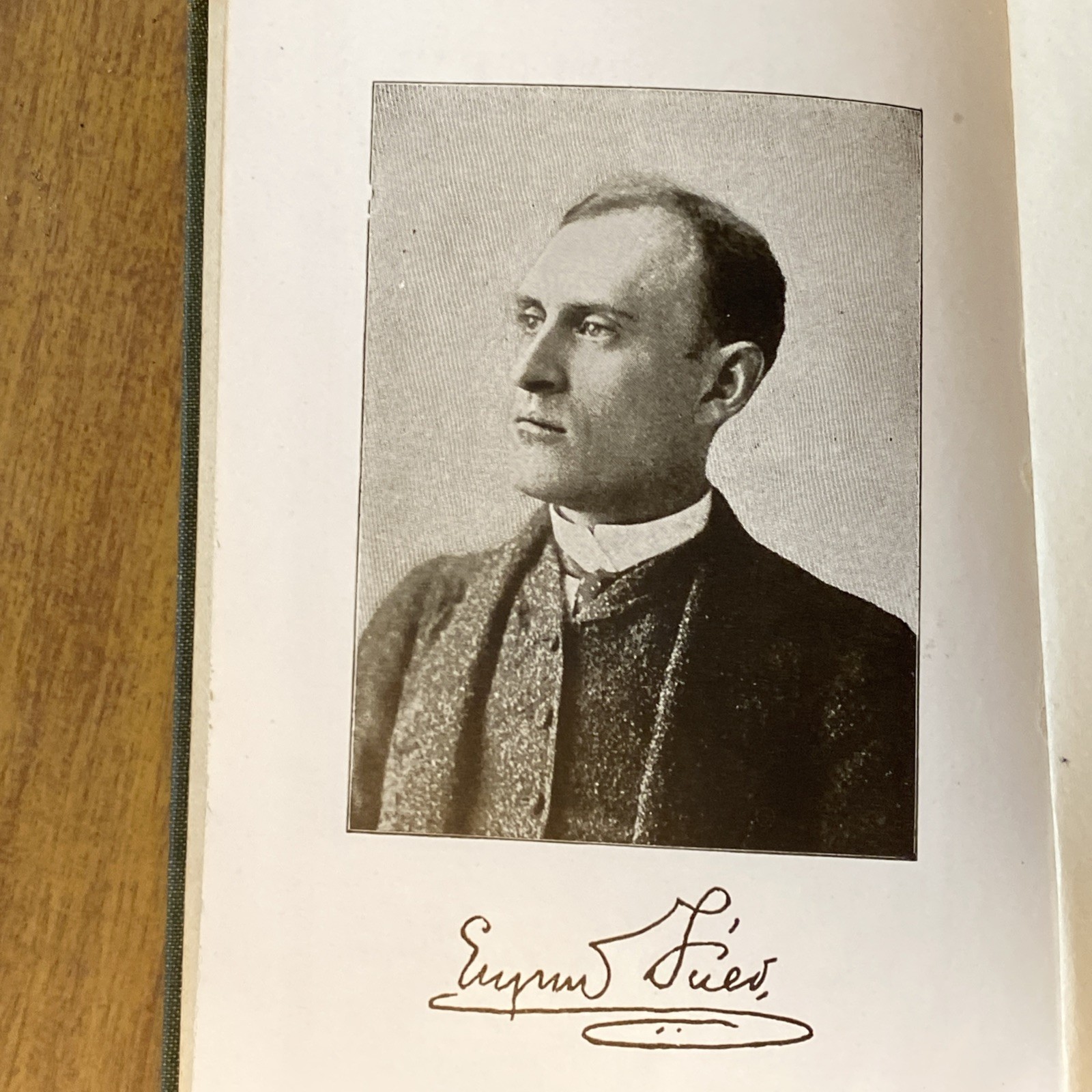 1905 John Smith USA By Eugene Field