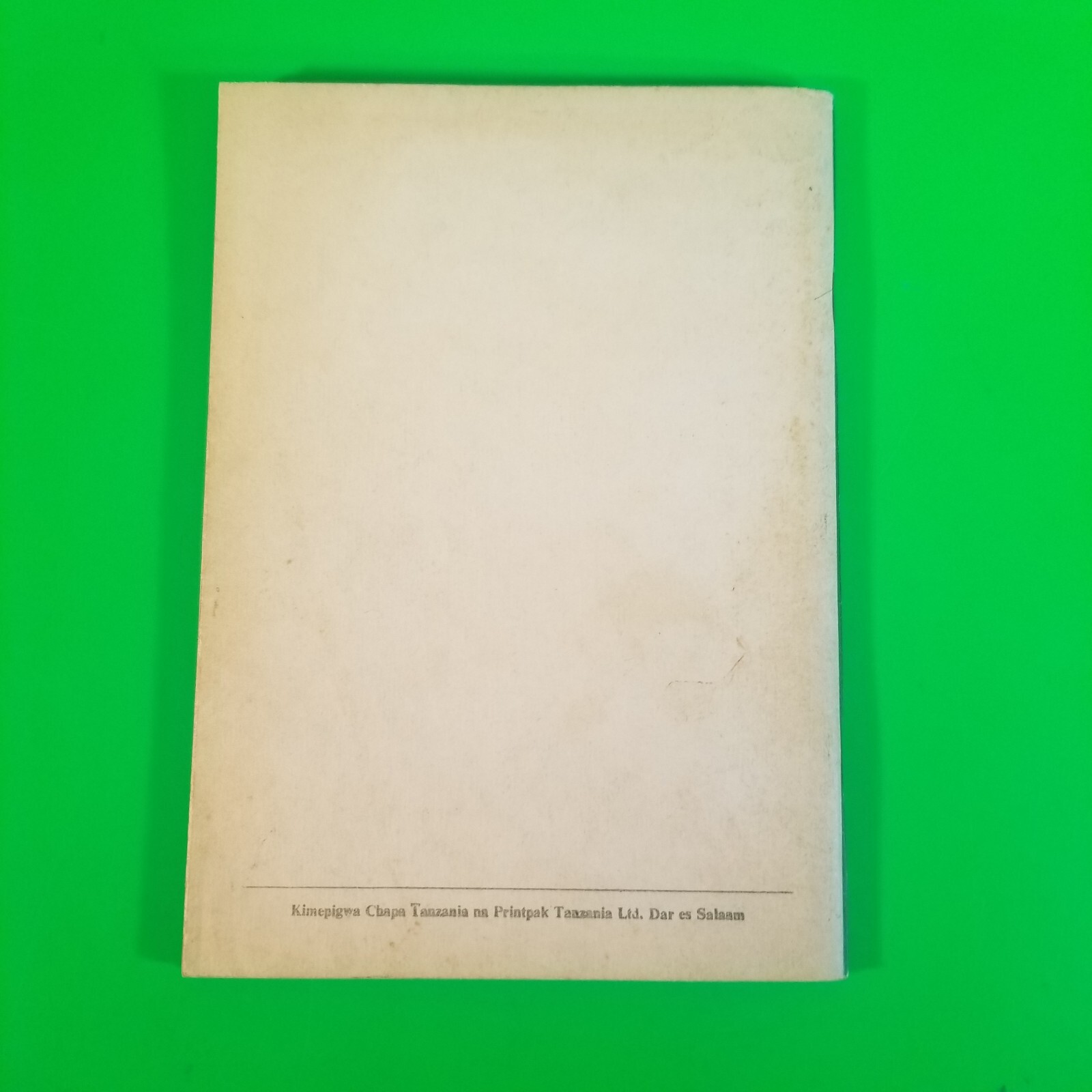 MTOTO SHUJAA First Swahili Edition Foreign Language Press Beijing China *RARE*