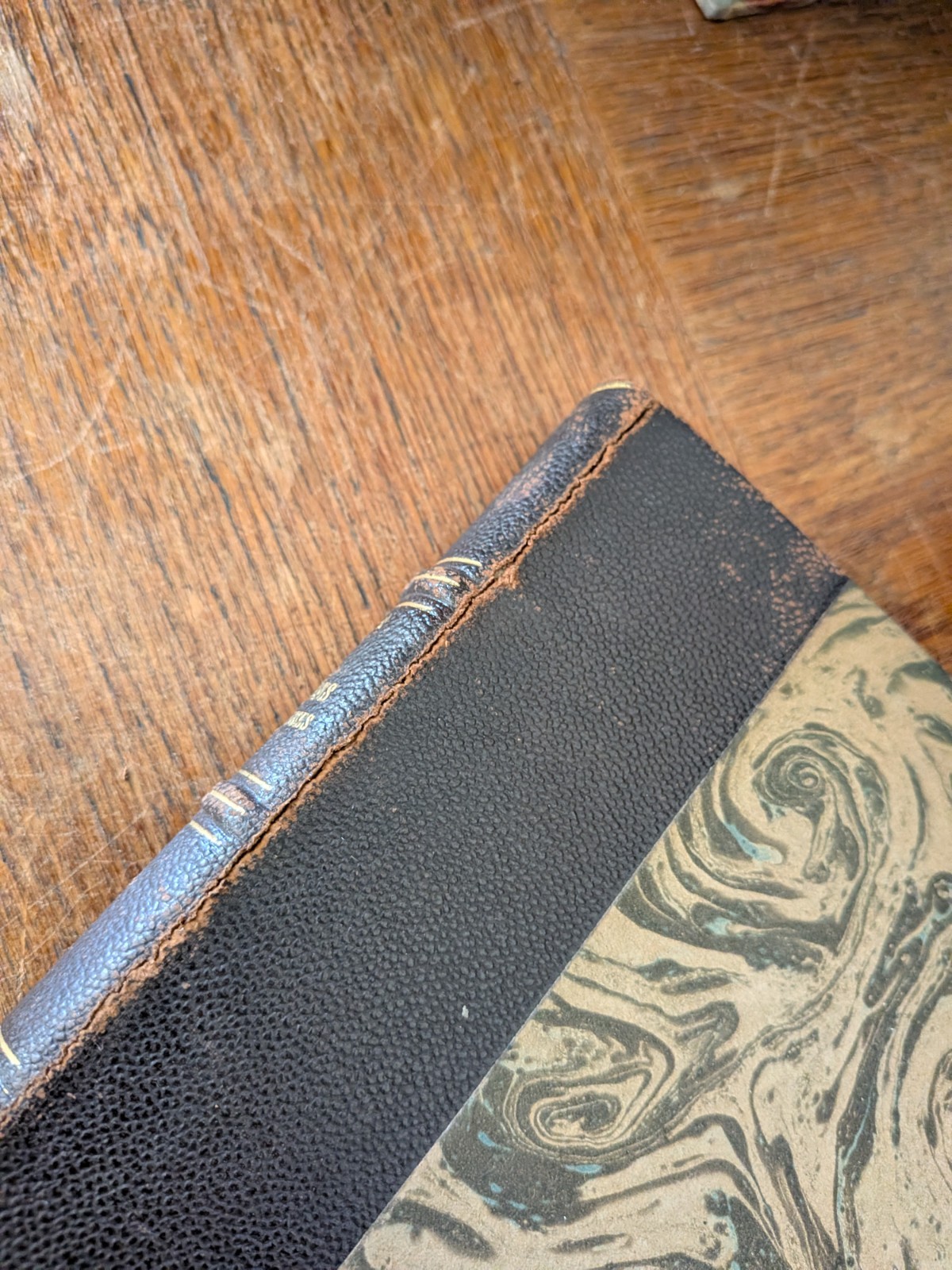 A lot of 17 antique French books from the 19/20th century