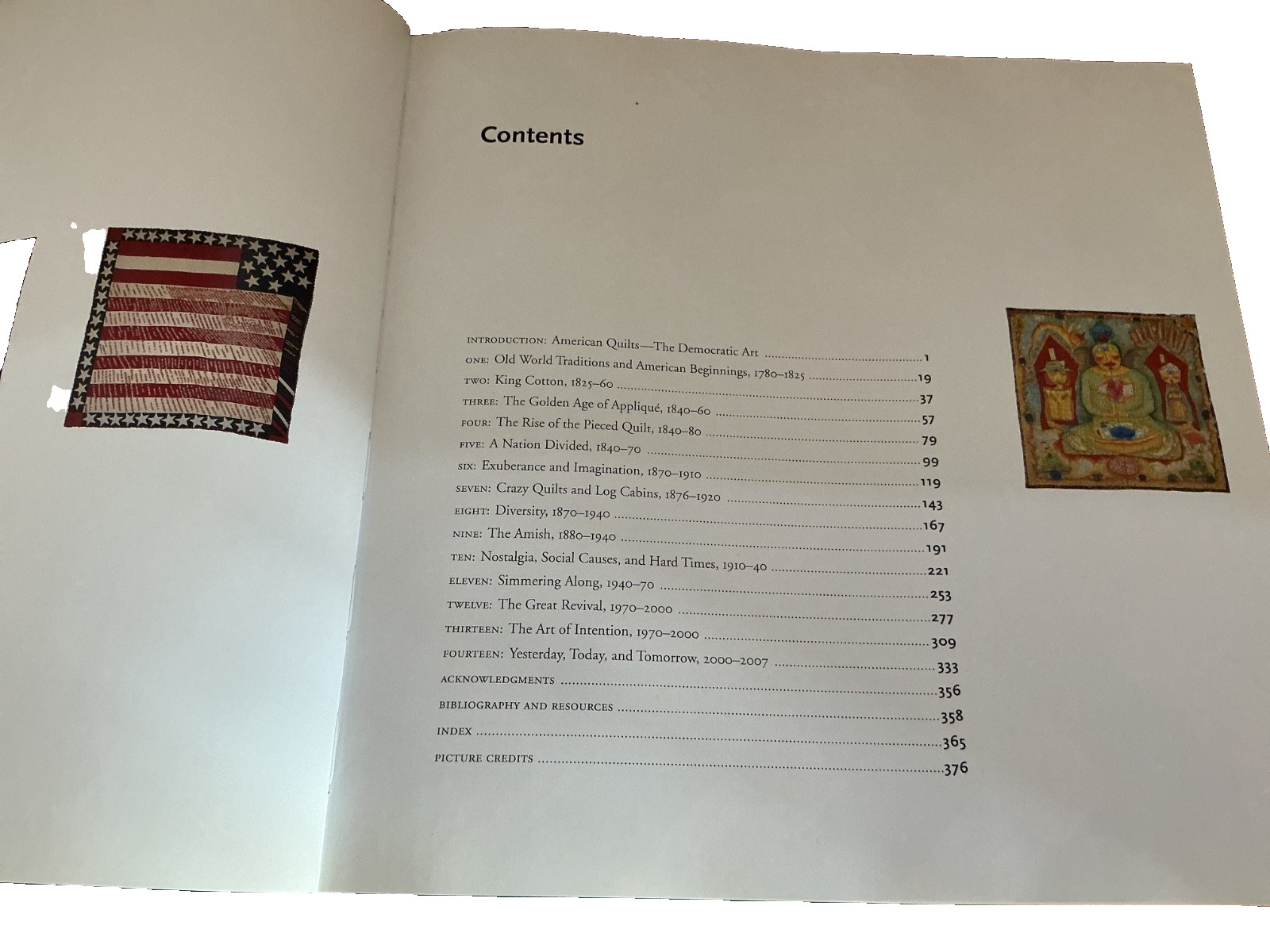 AMERICAN QUILTS, THE DEMOCRATIC ART 1780-2007 by Shaw (2009) w/ dust cover
