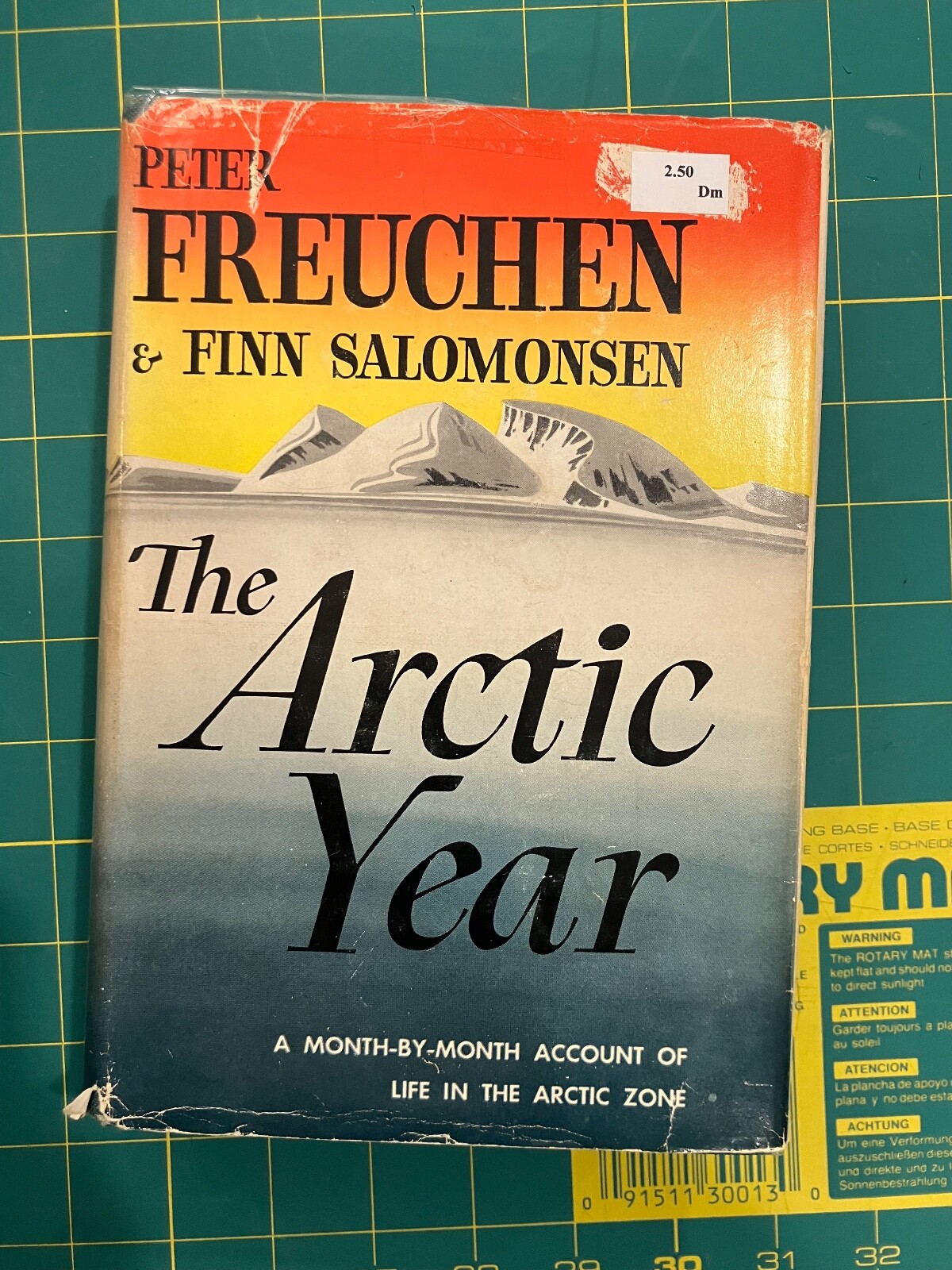 The Arctic Year by Peter Freuchen & Finn Salomonsen VTG HCDJ