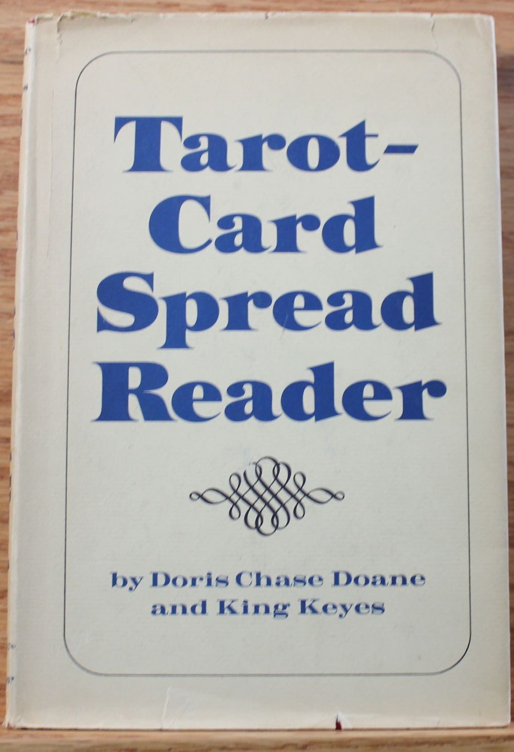 Tarot-Card Spread Reader by Doris Chase Doane and King Keyes, 1967