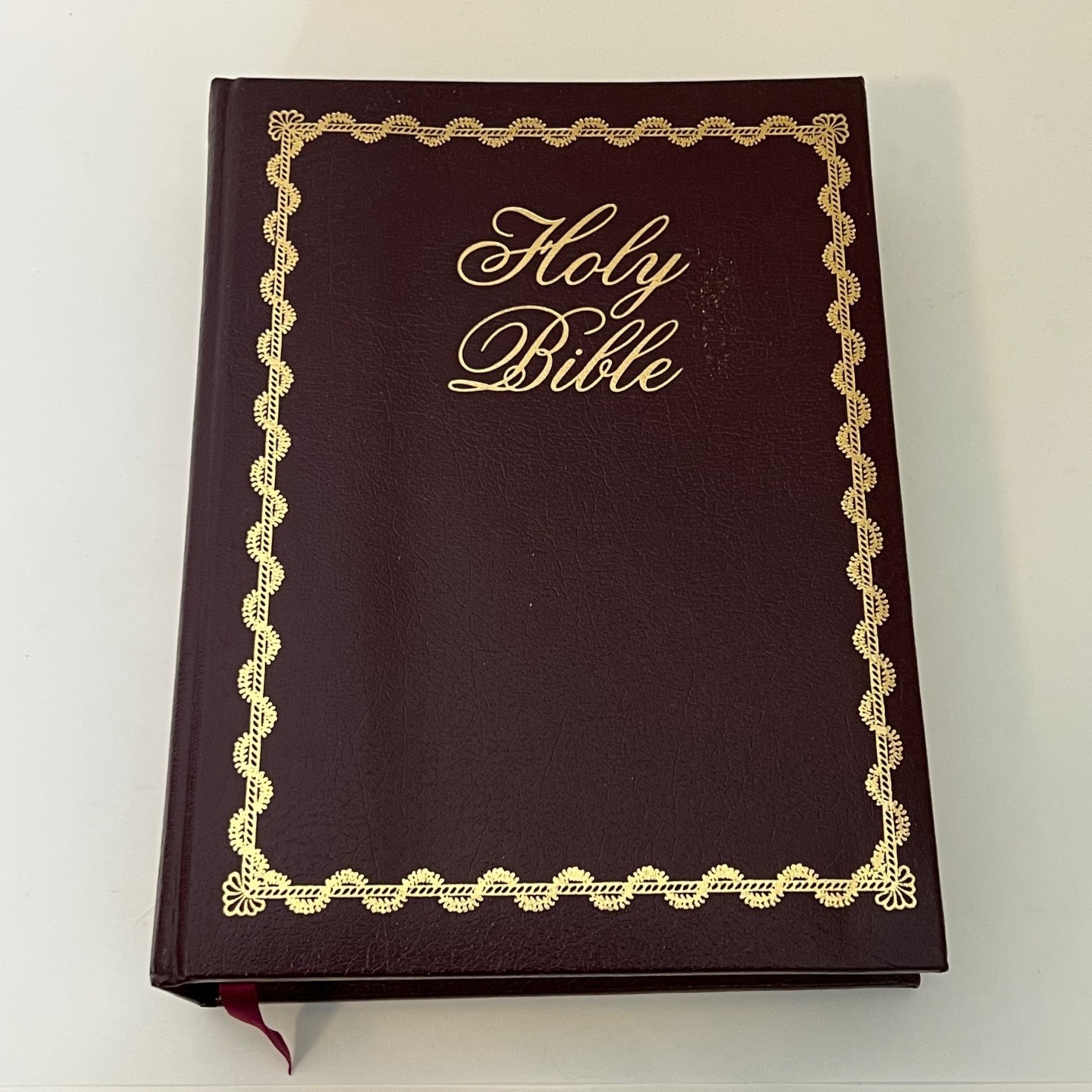 Thomas Kinkade Holy Bible NKJV Family Reference Red Letter Edition Leather 1985