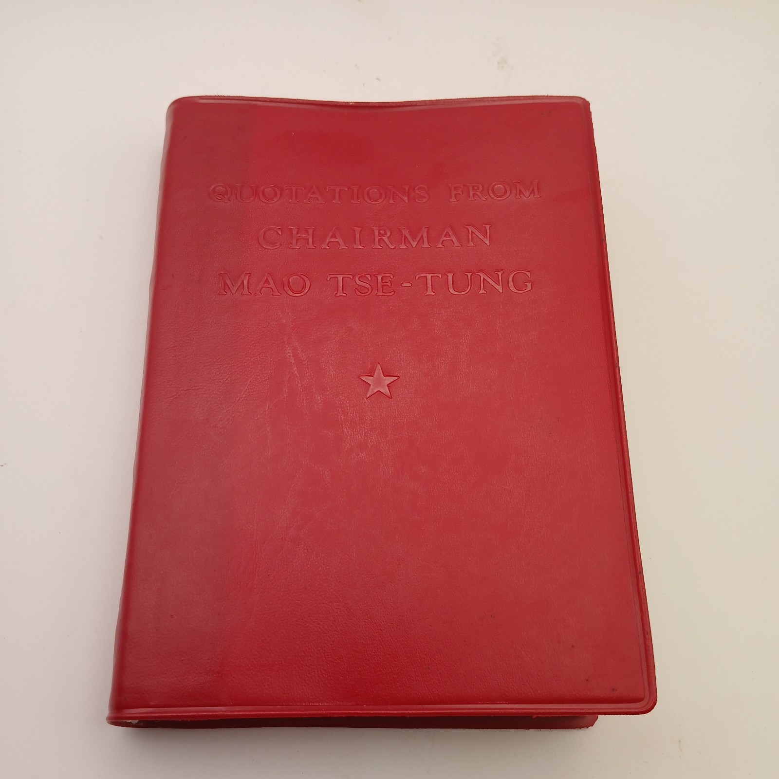 QUOTATIONS FROM CHAIRMAN MAO TSE TUNG 1966 1st Edition LITTLE RED BOOK No Warp