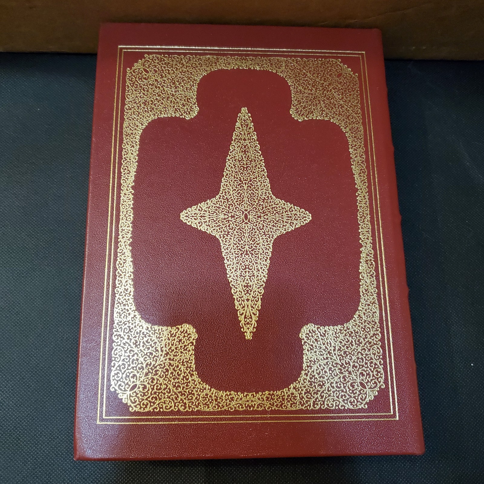 „The Decameron“, by Giovanni Boccaccio; Easton Press Collector’s Edition – 1980