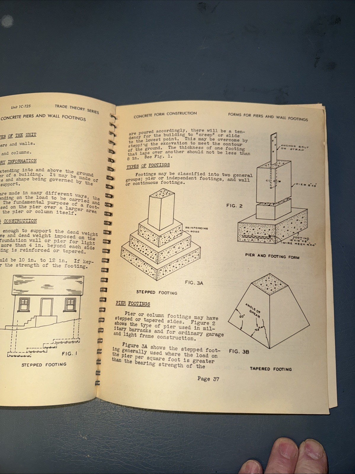 1946 Construction Books Interior & Exterior Trim Framing Sheathing Concrete Form