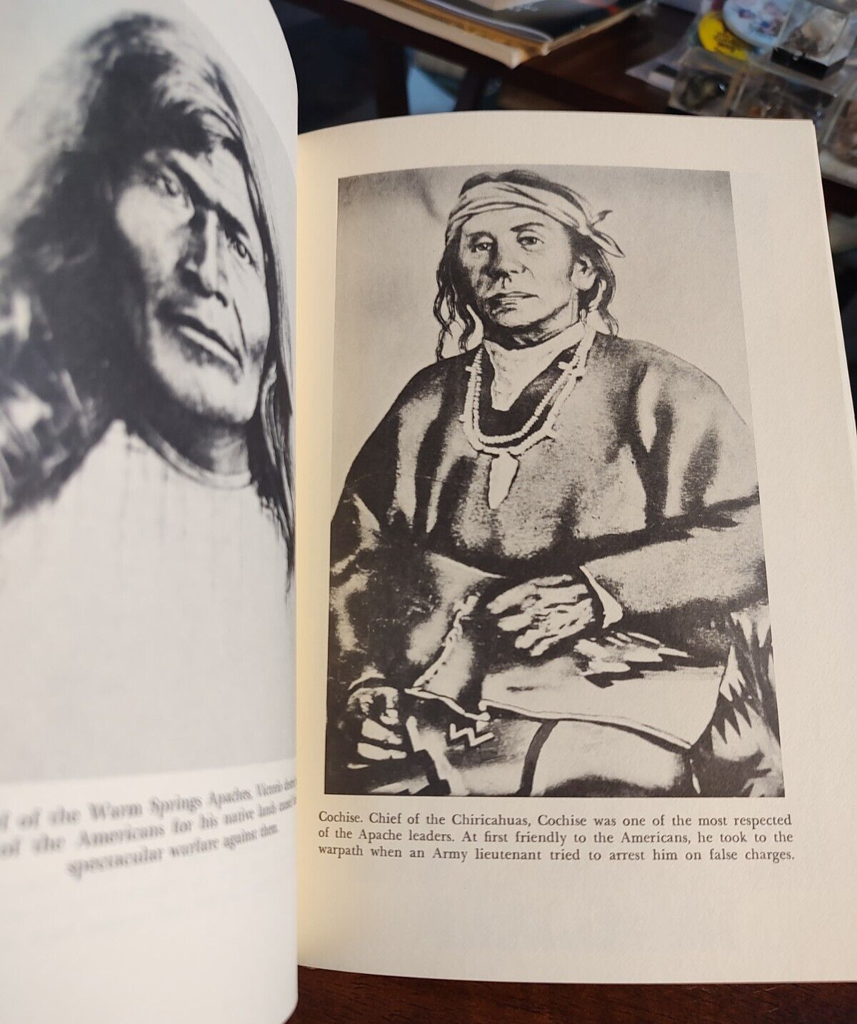 Geronimo- a Biography, 1971 First Edition G P Putnam, Clean Unmarked Pages!