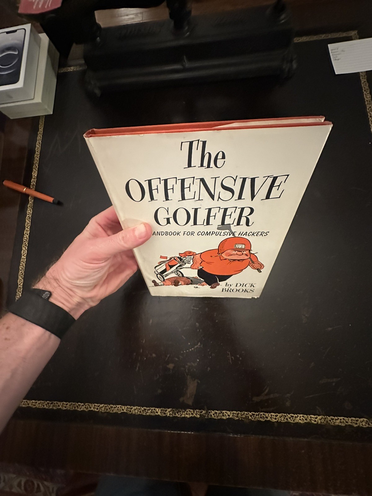The Offensive Golfer-Cartoonist Dick Brooks-1963- Hardcover Dust Jacket