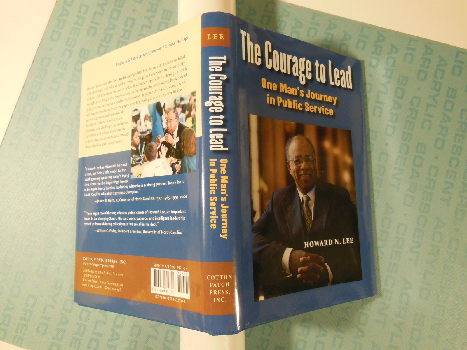 Howard N. Lee memoir, 2008, mayor of Chapel Hill NC, signed, Courage to Lead