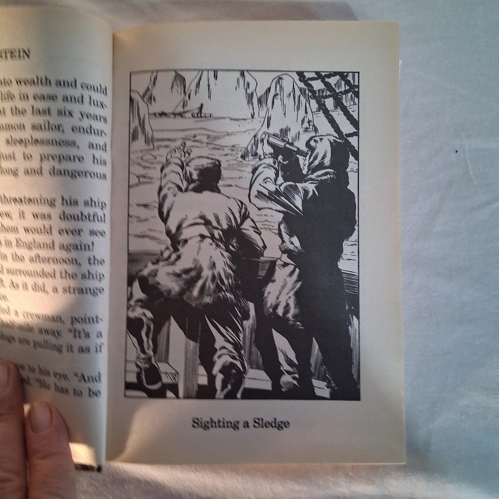 Vintage Great Illustrated Classics 3 Books In 1 Frankenstein/Dracula/Dr. Jekyll