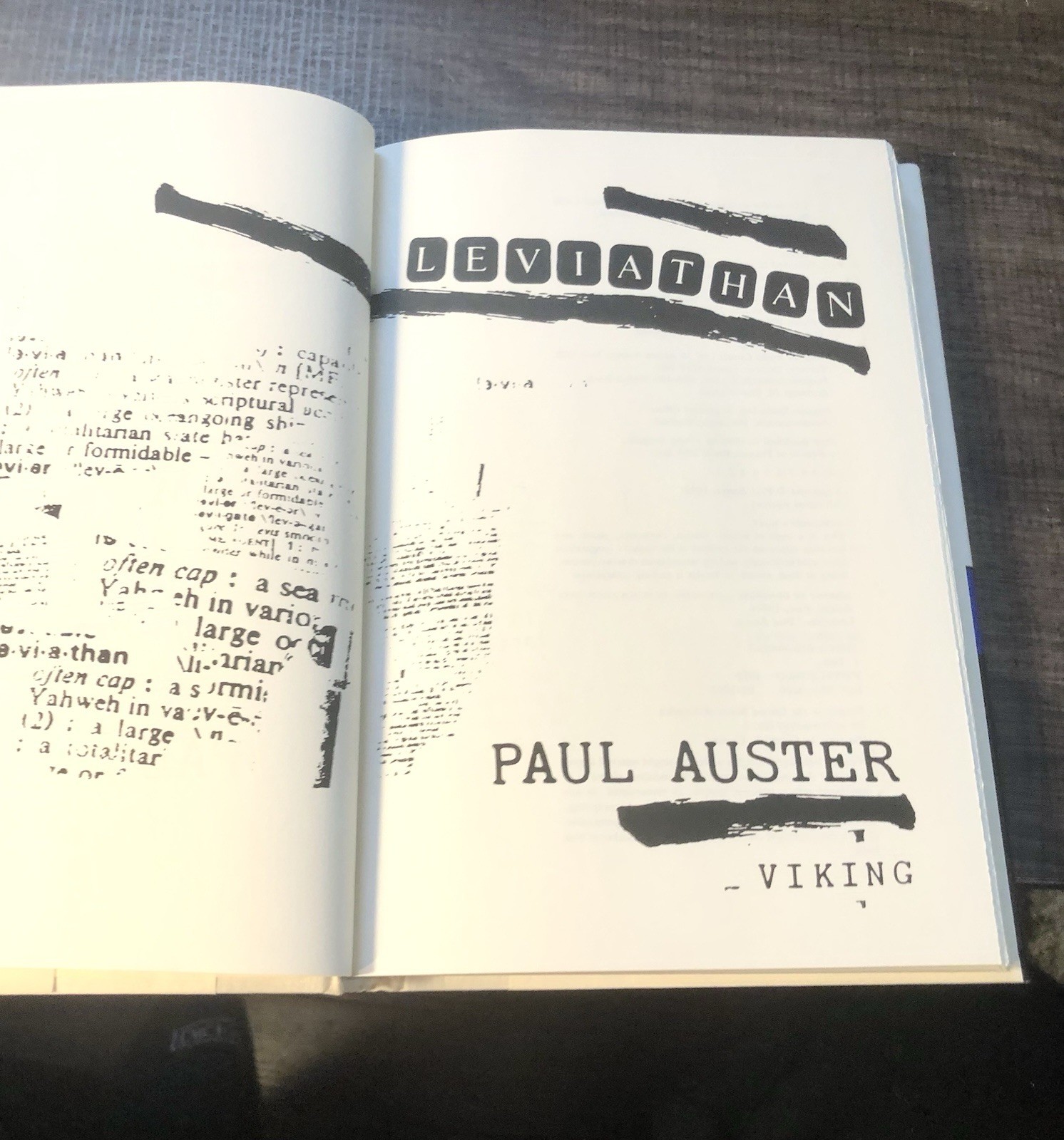 Paul Auster / Leviathan / 1st/1st / HCDJ / Viking, 1992