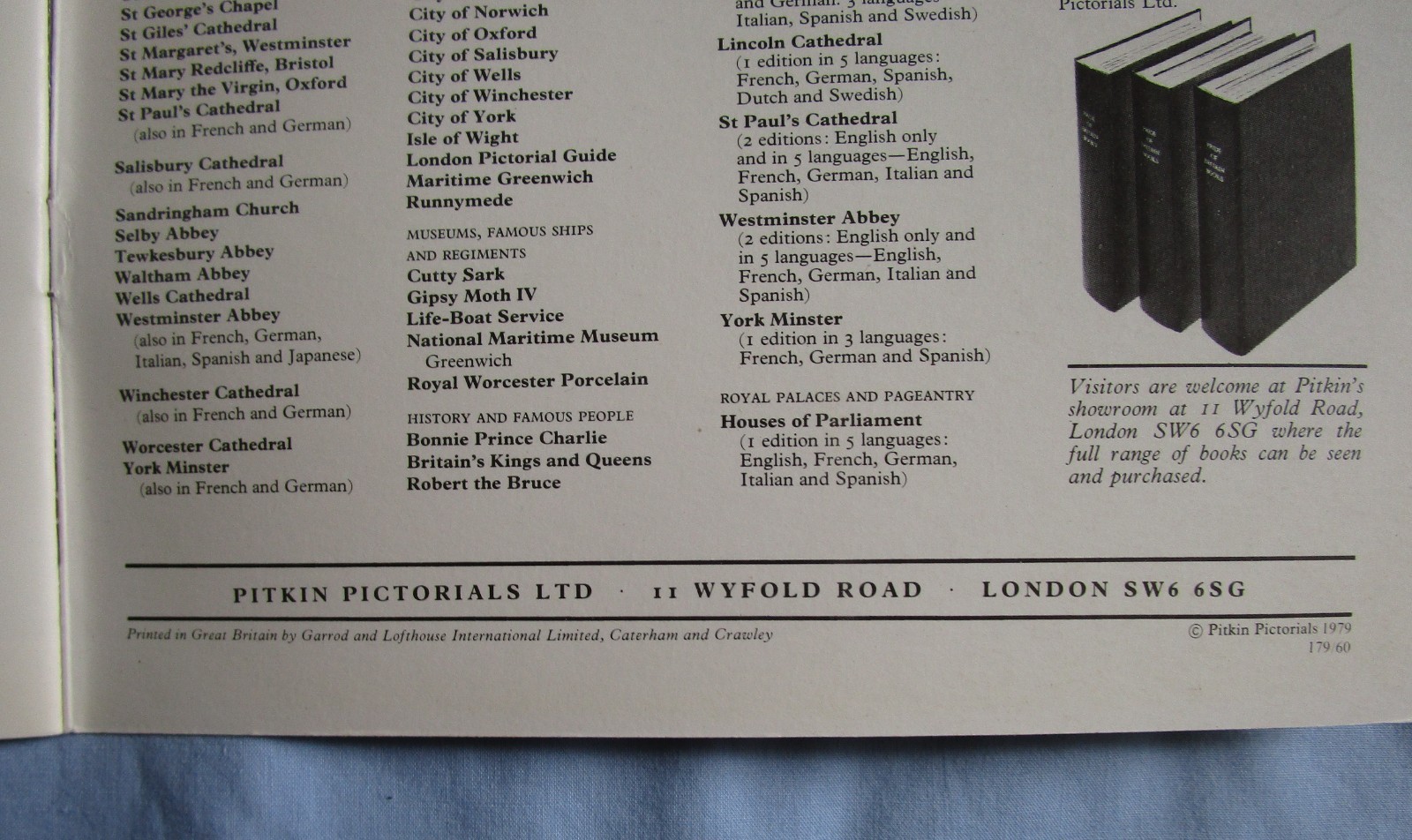 Lot British Royalty Books 2 On The Crown Jewels 1 Royal Family Album 1979-1988