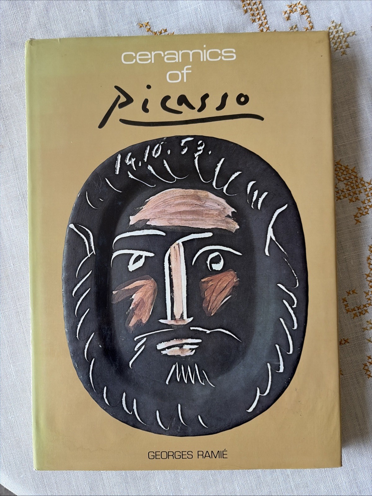 Ceramics of Picasso, Georges Ramié, 1985, Ediciones Poligrafa, Artist Monograph