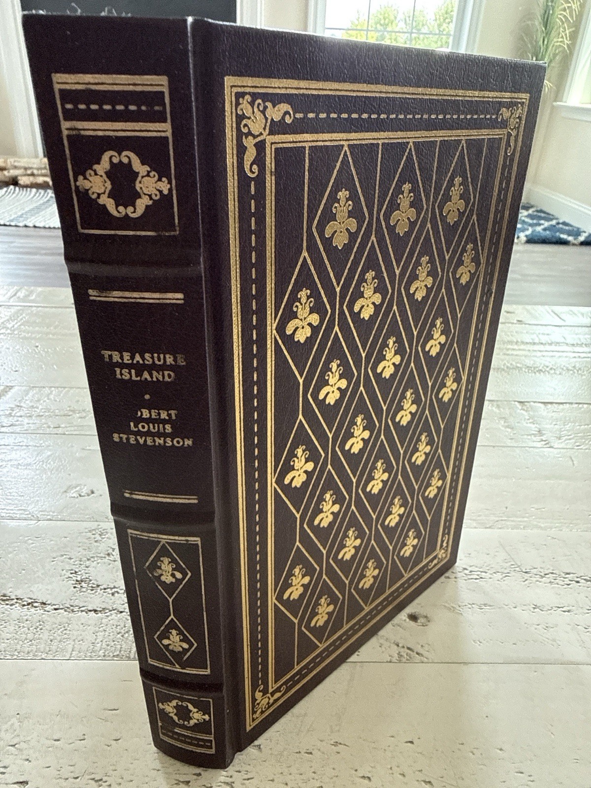 Treasure Island Robert Louis Stevenson Franklin Library 1984 HC Walter Paget