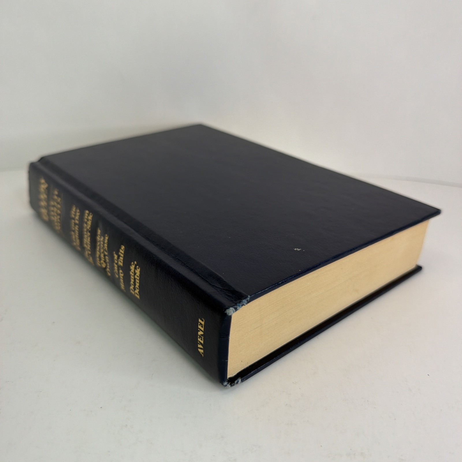 Ellery Queen: Five Complete Novels – Mystery 1982 Hardcover with Dust Jacket