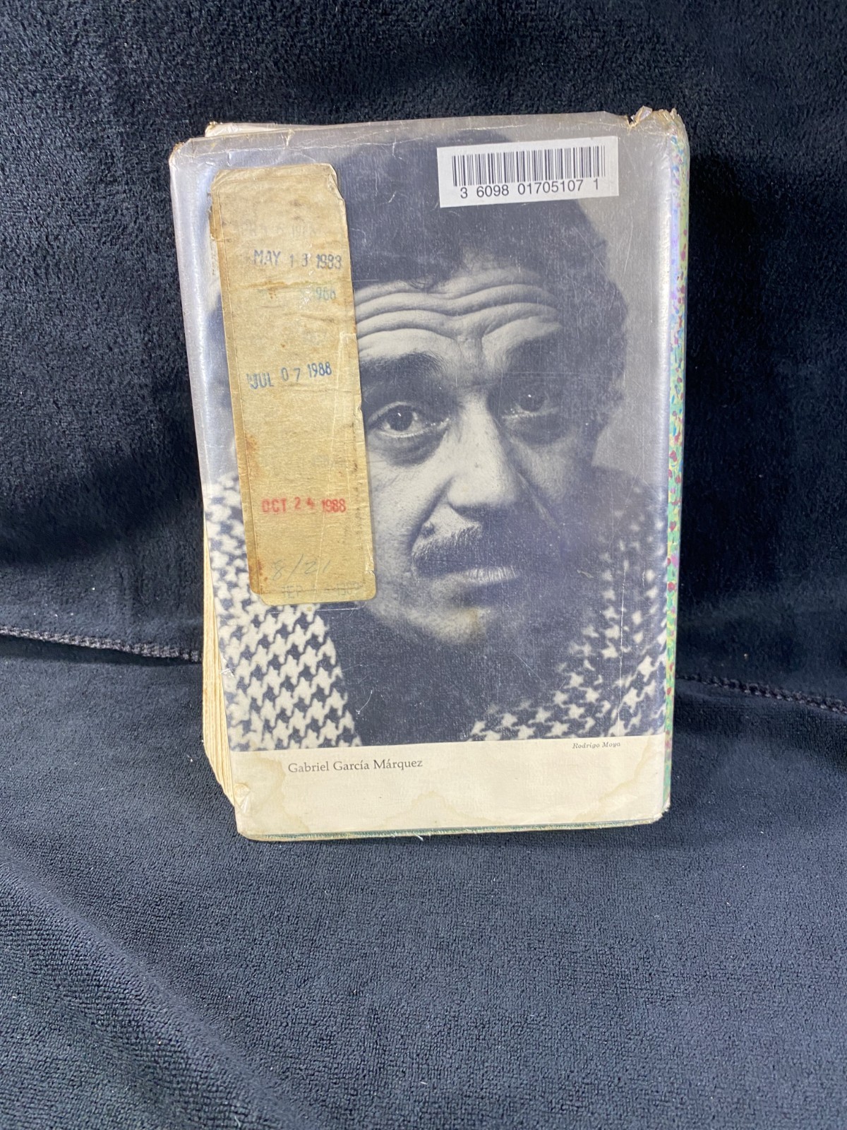 Gabriel Garcia Marquez One Hundred Years of Solitude 1970 HC DJ Ex-Library