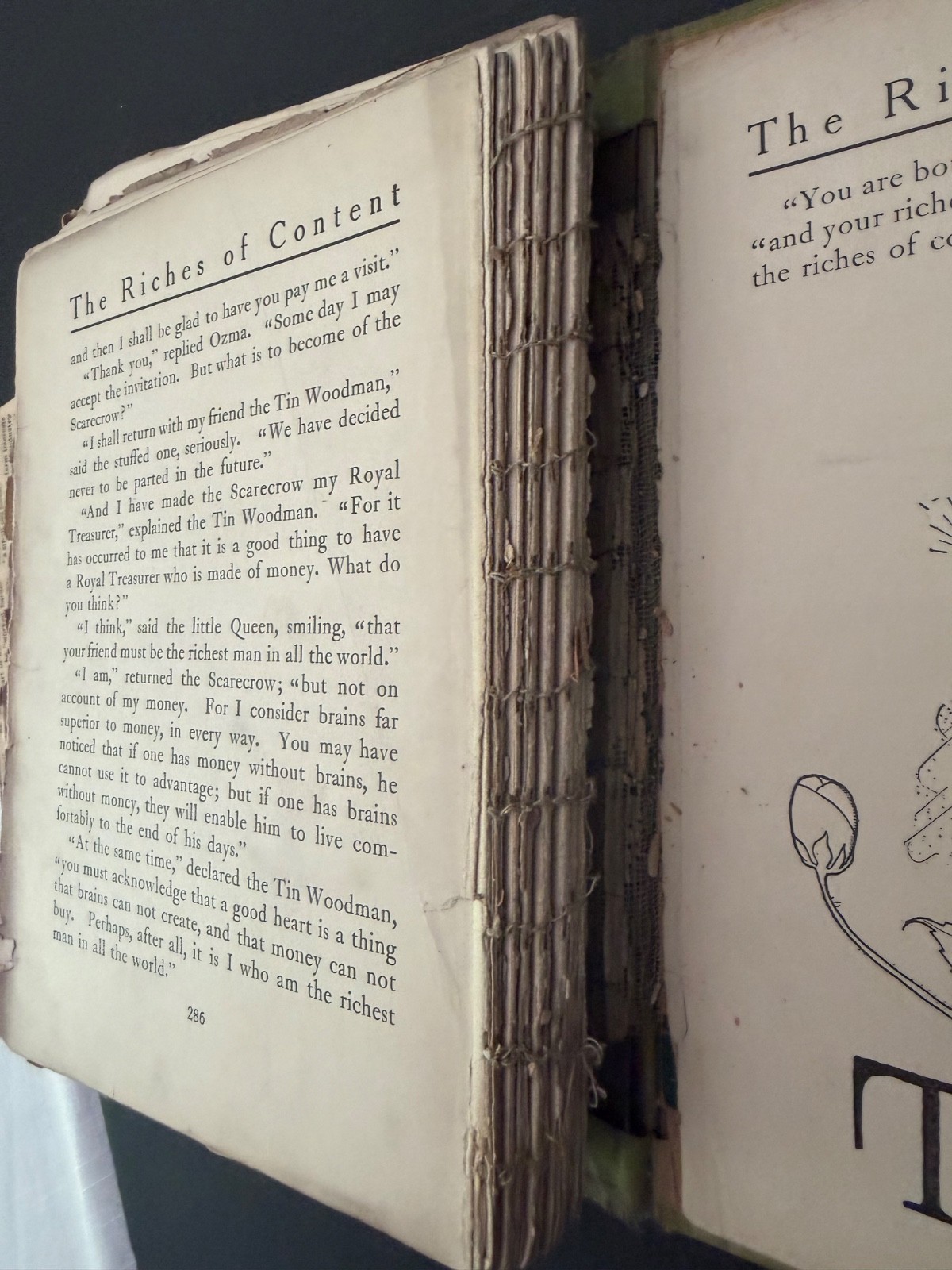 The Marvelous Land of Oz – L. Frank Baum – 1st Edition 2nd Printing (1904)