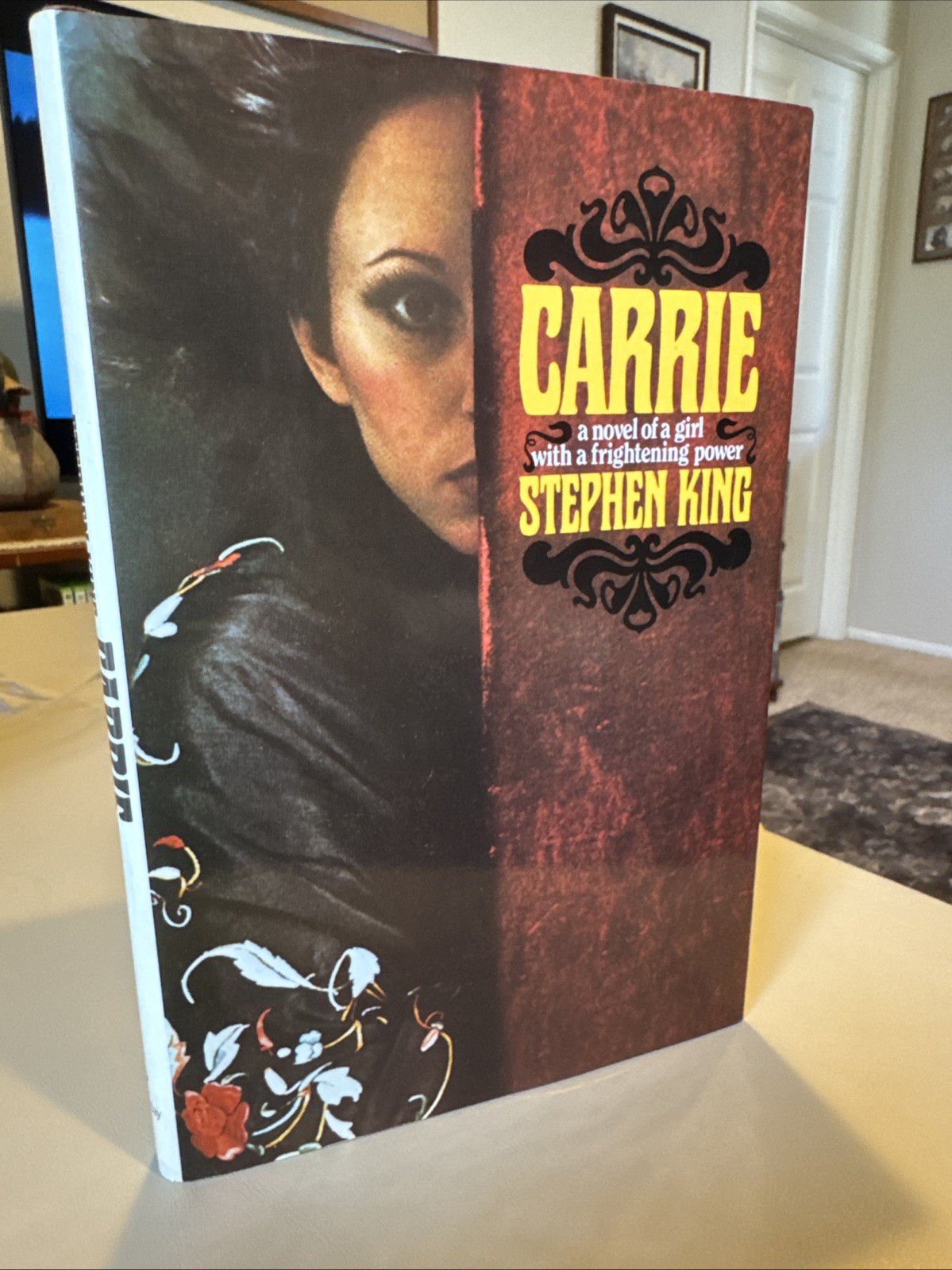 Near Mint Stephen King Carrie 1974 Hardcover Later Printing