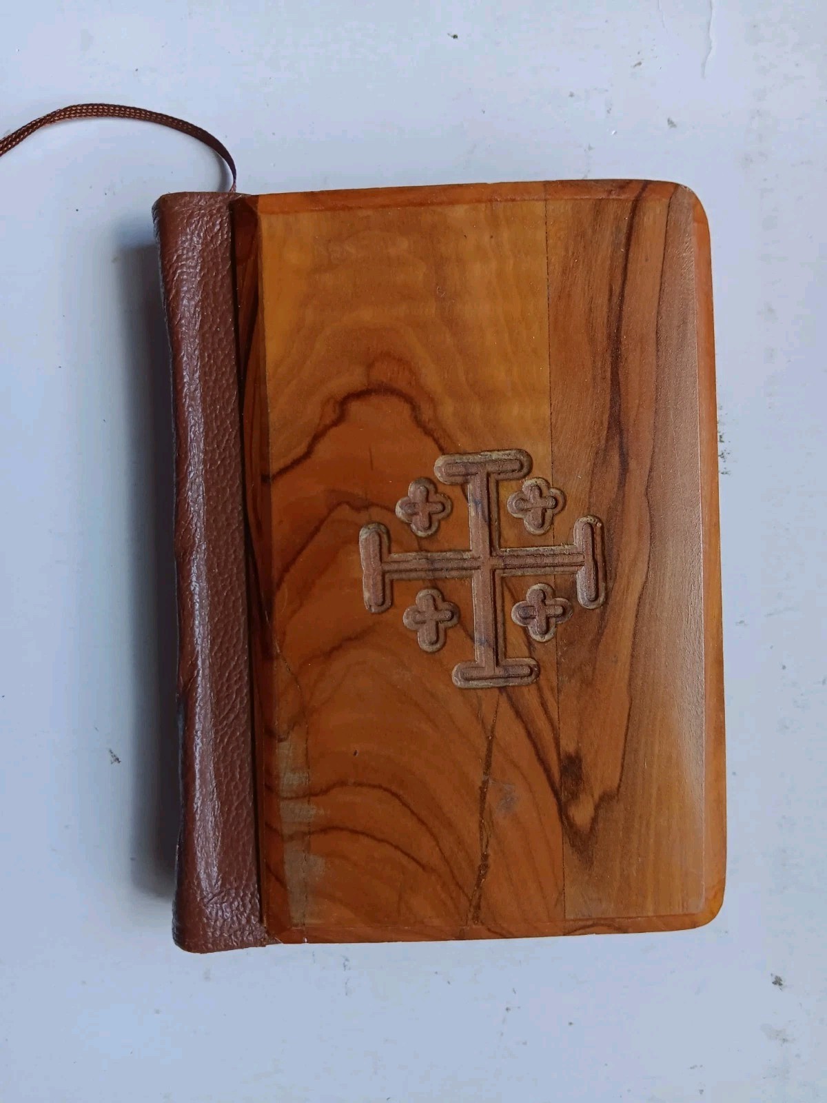 THE RED LETTER NEW TESTEMENT COLLIN’S CLEAR TYPE PRESS 1950 Olive Wood Cover