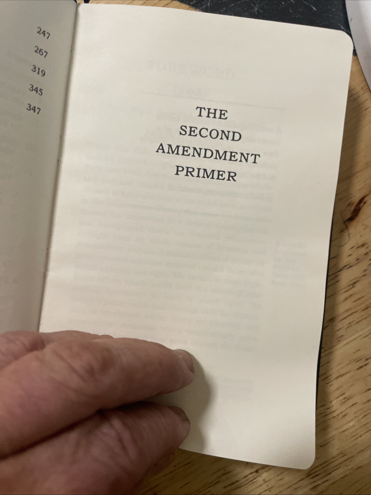 Les Adams THE SECOND AMENDMENT PRIMER A Citizen’s Guidebook to the History