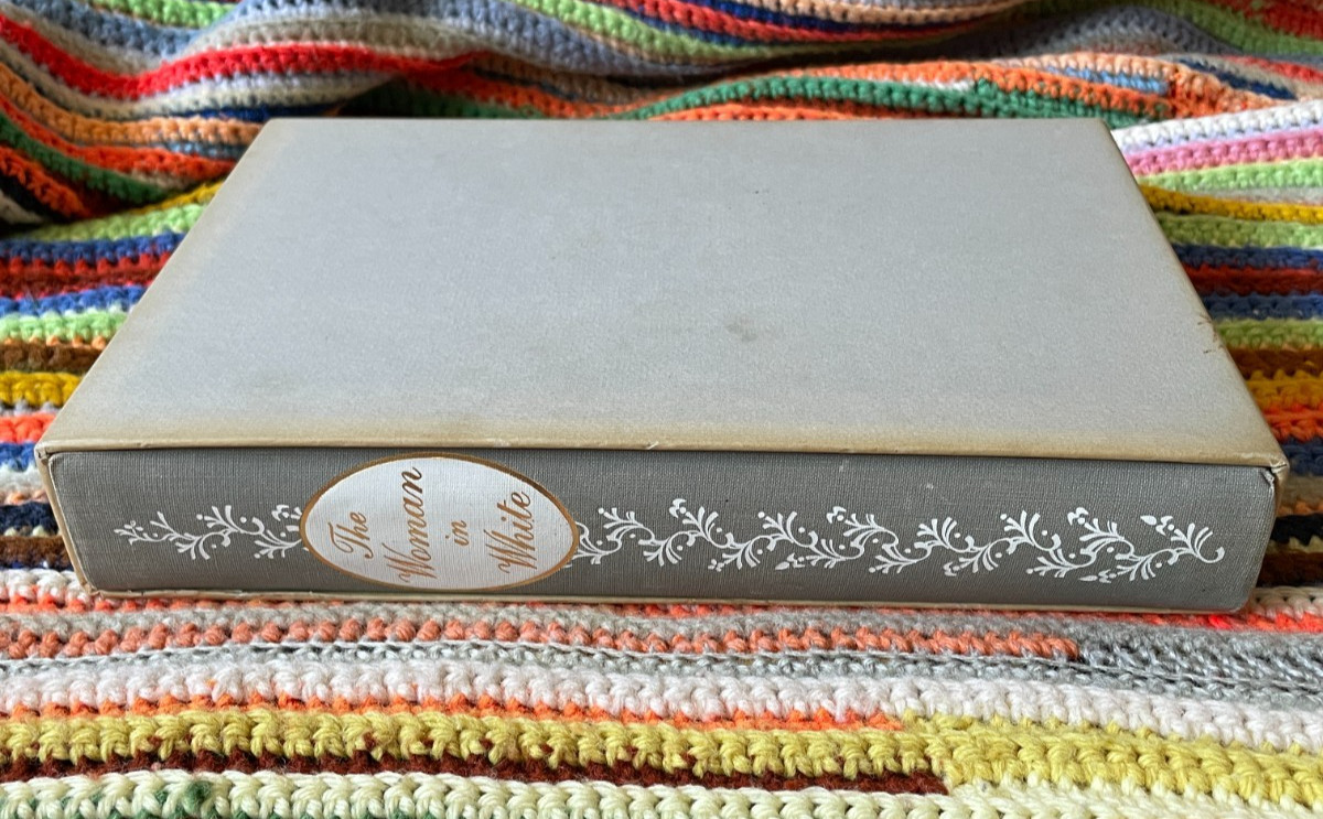 The Woman in White Wilkie Collins Heritage Press 1964 Slipcase Illustrated HC
