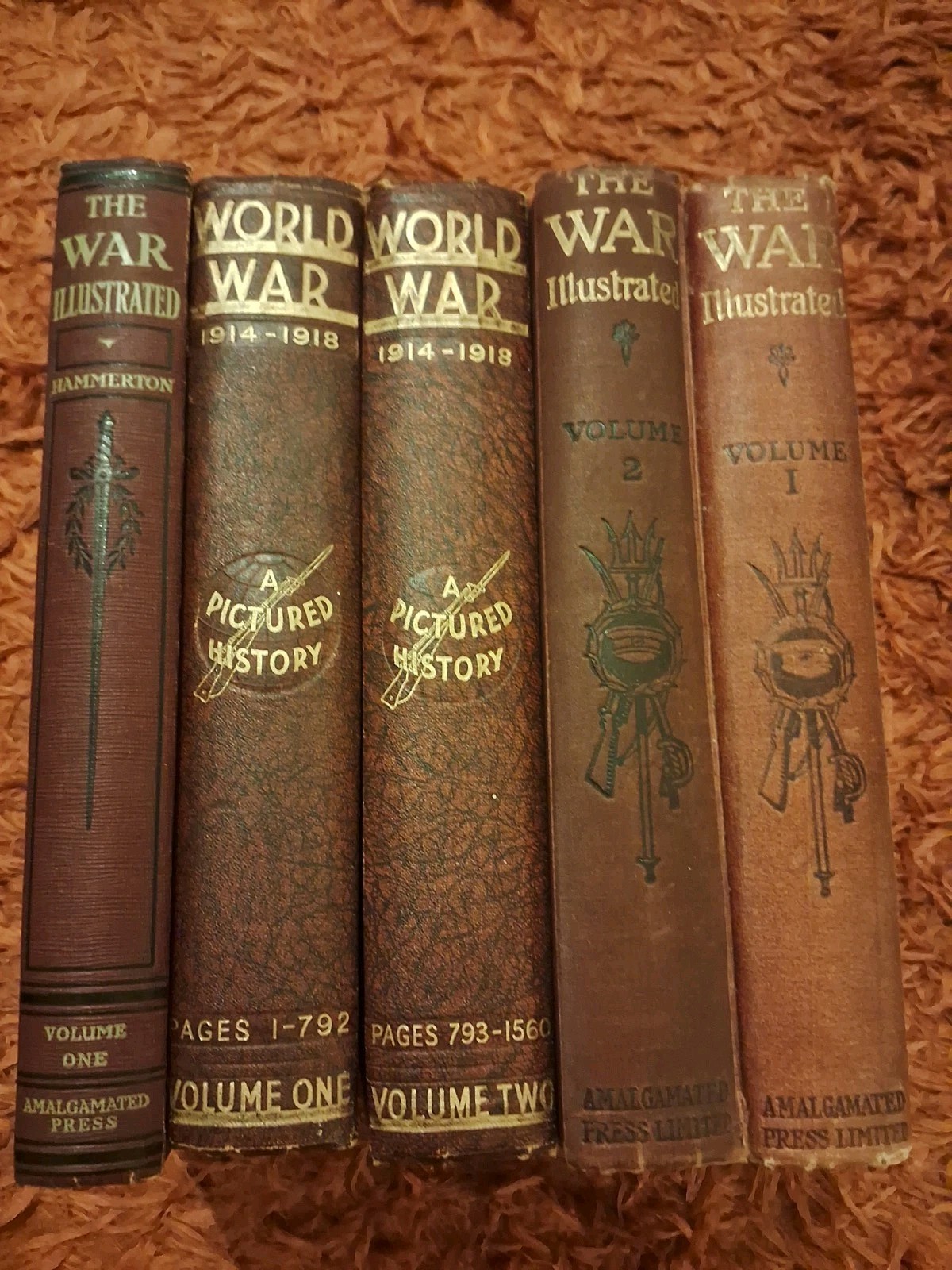 5 x Large Vintage Amalgamated Press Illustrated World War Books – Antique WW1