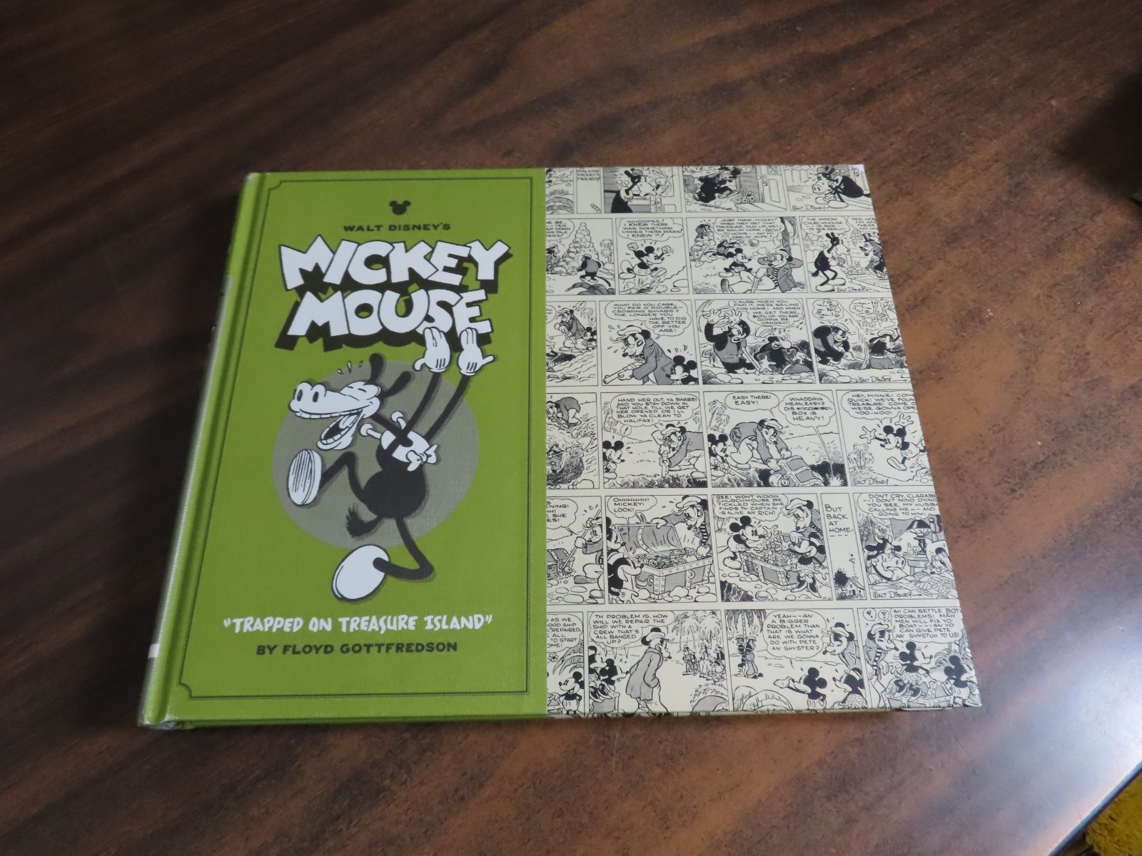 Mickey Mouse Trapped on Treasure Island 9781606994955 HC 2011 Floyd Gottfredson