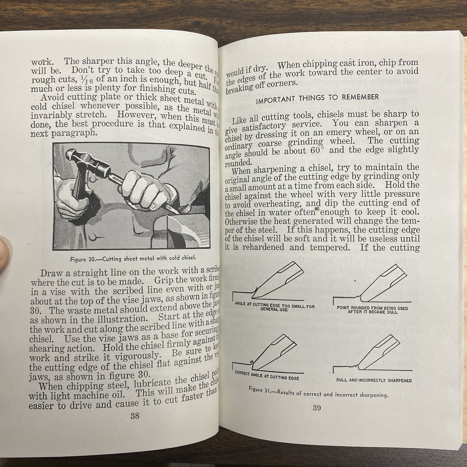 1944 Hand Tools Training Course Illustrated Vintage Technical Instruction Book