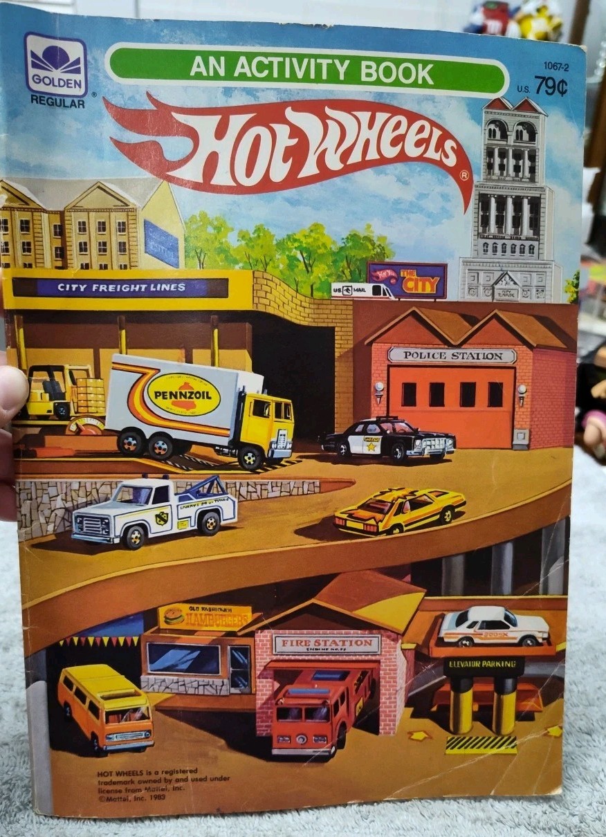 HOT WHEELS Coloring Activity Book (Golden) Vintage 1983 – Mattel