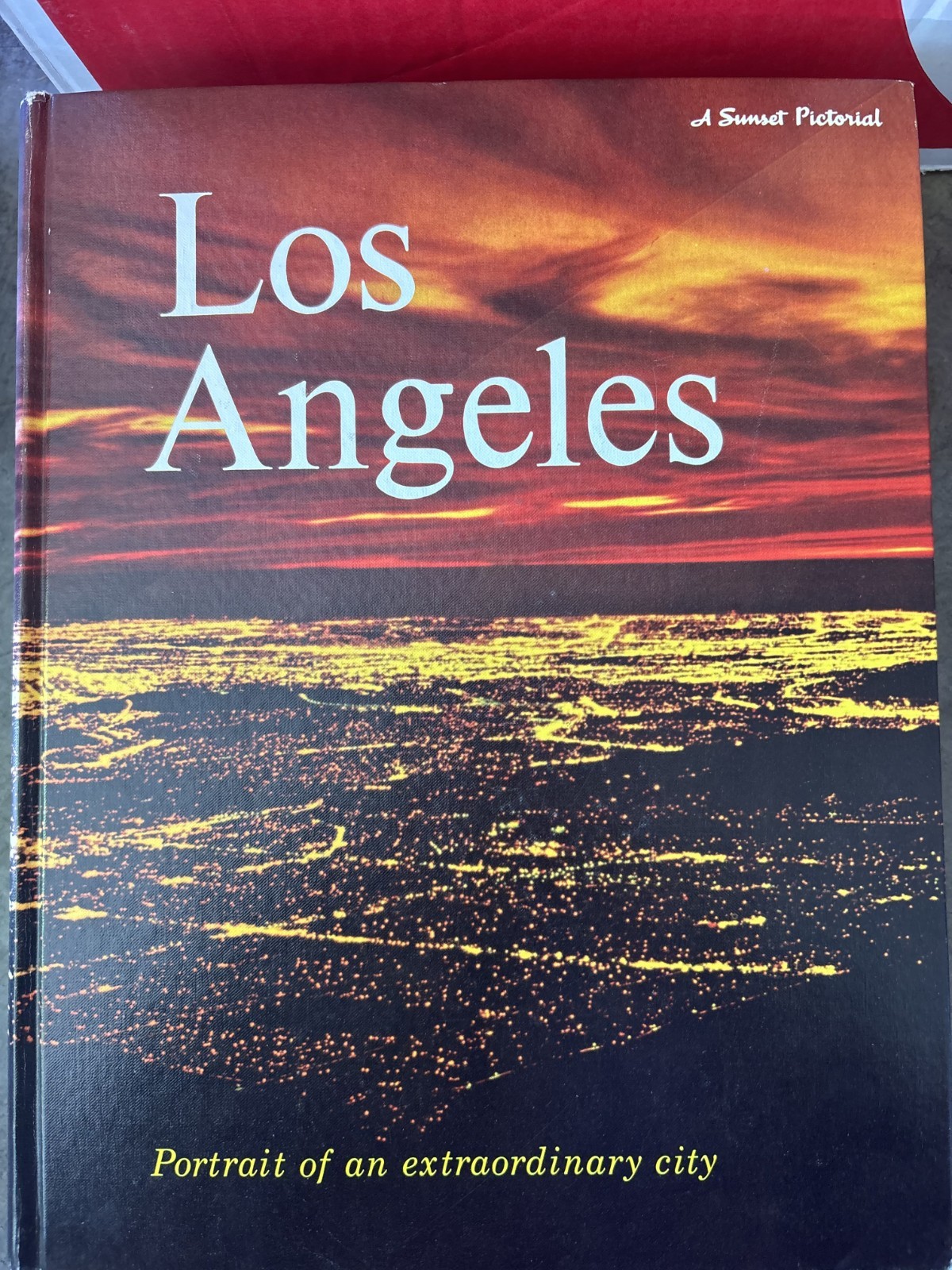 Los Angeles Written by Multiple contributors published in 1973