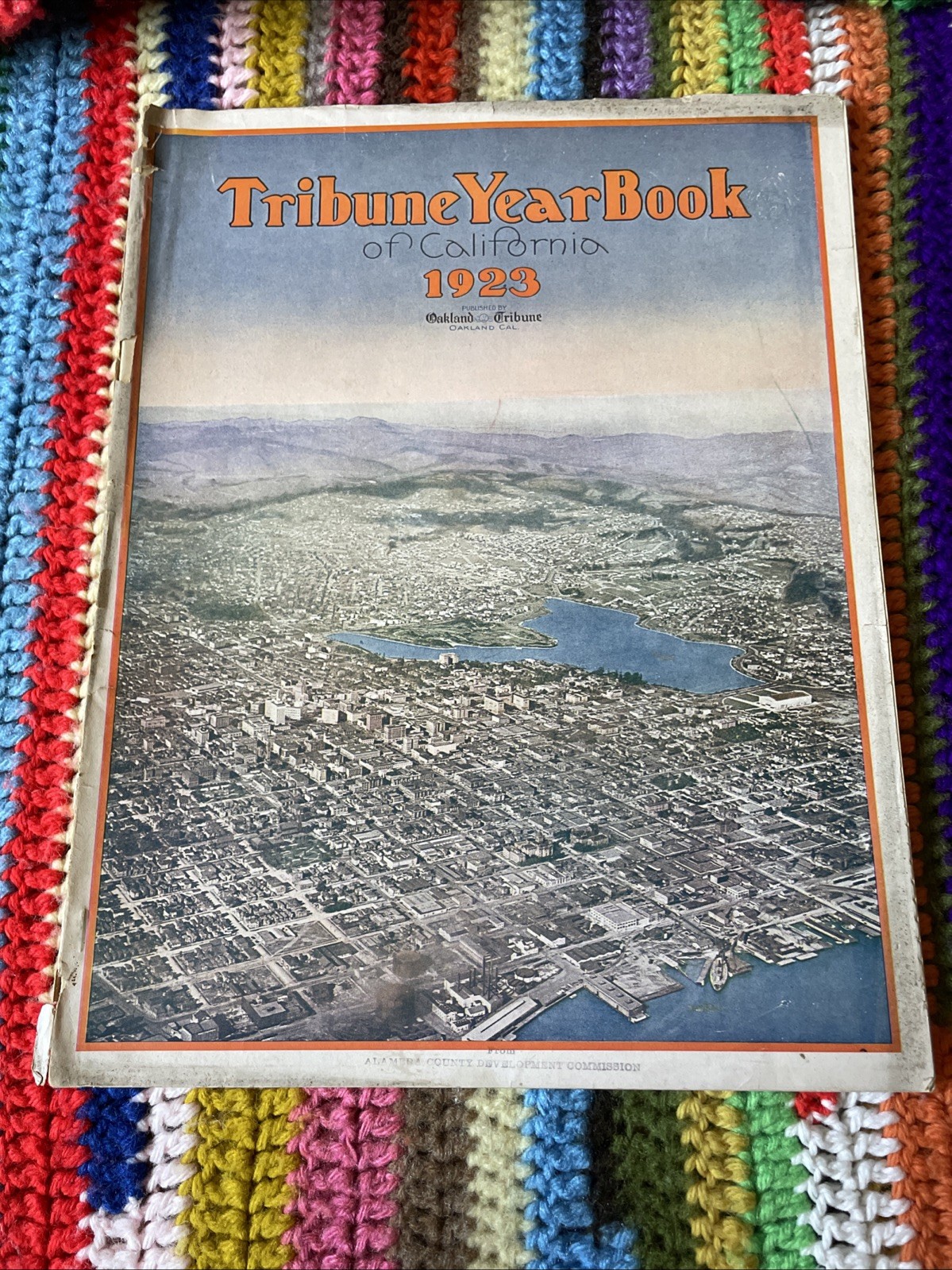 Oakland Tribune Yearbook 1923 – California Metropolitan Bay Area – Antique Ads