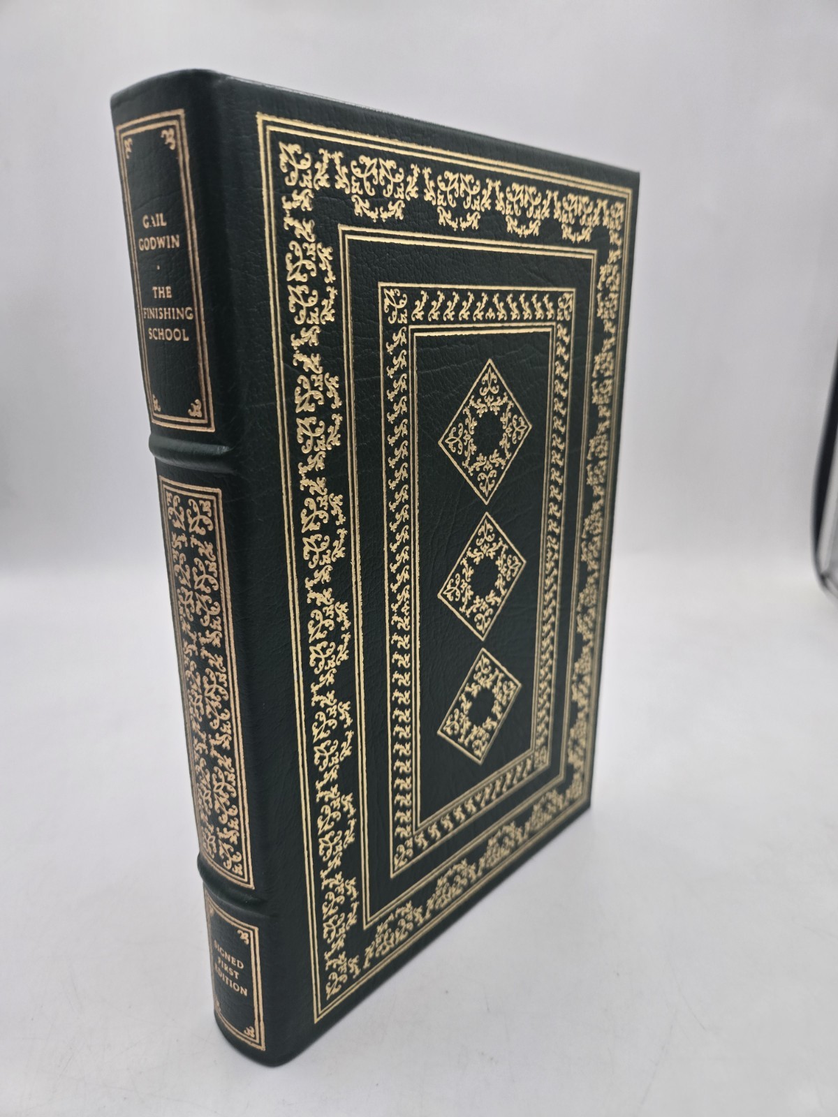 Franklin Library Finishing School Gail Godwin SIGNED Limited 1st Edition HC