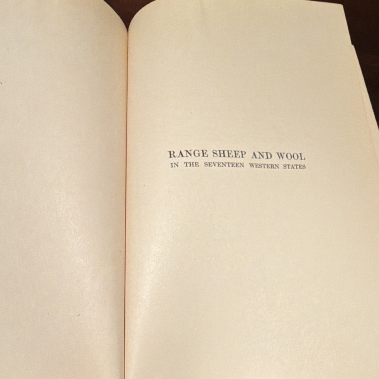 John Wiley & Sons Range Sheep and Wool Hultz Hill Hardcover Agriculture 1931