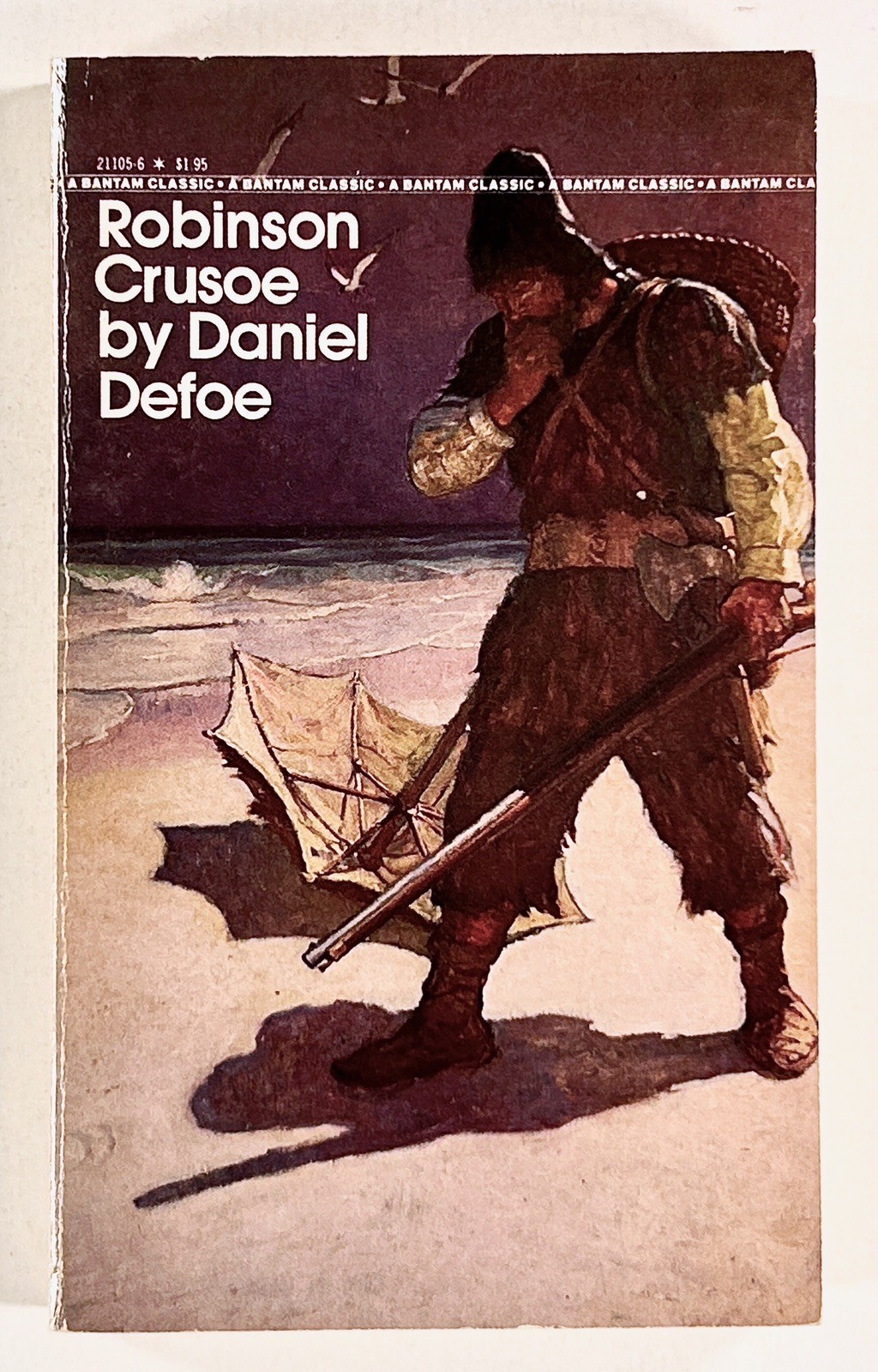 1981 Daniel Defoe ROBINSON CRUSOE Bantam Classics with commentary ADVENTURE pb