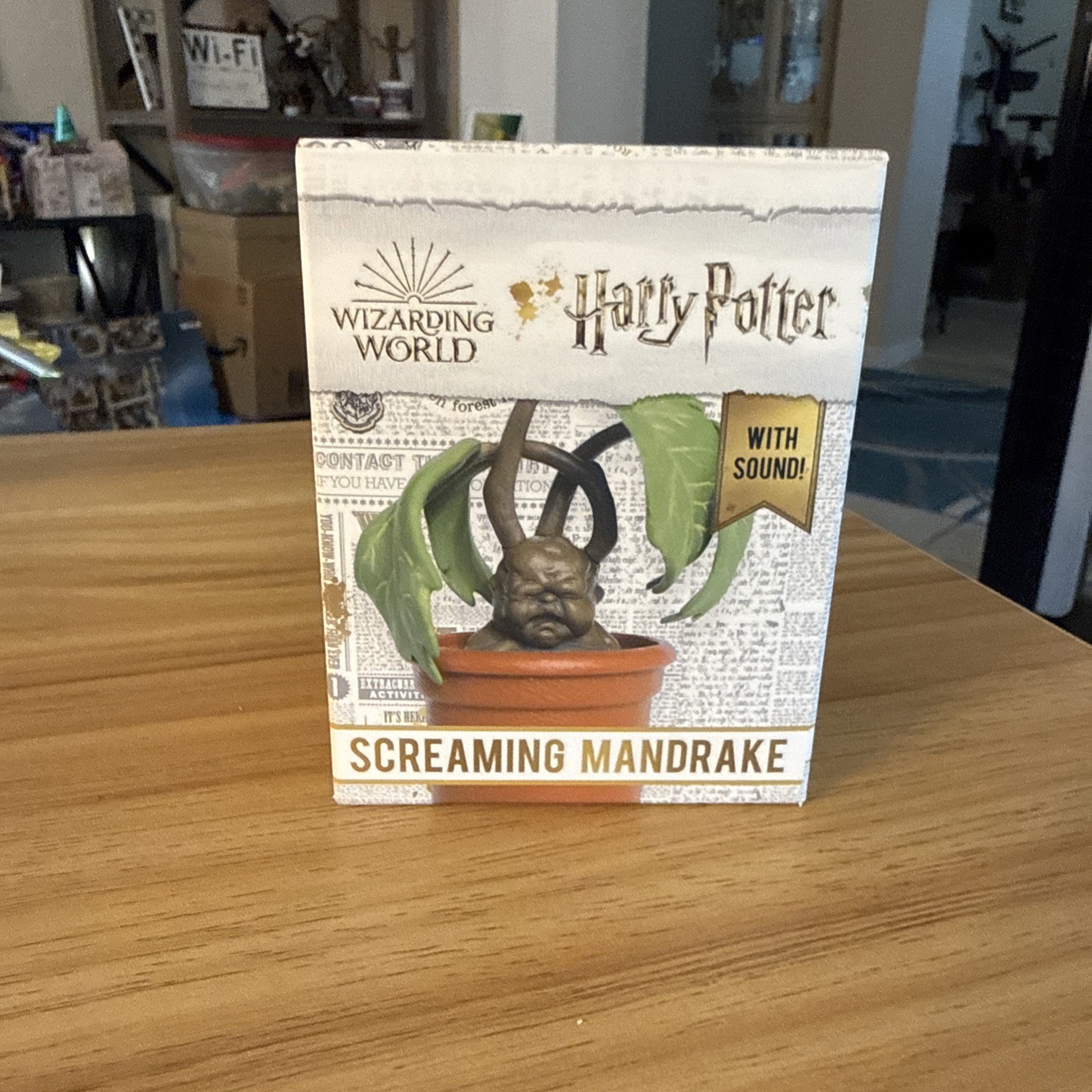 Harry Potter Screaming Mandrake : With Sound! by Donald Lemke