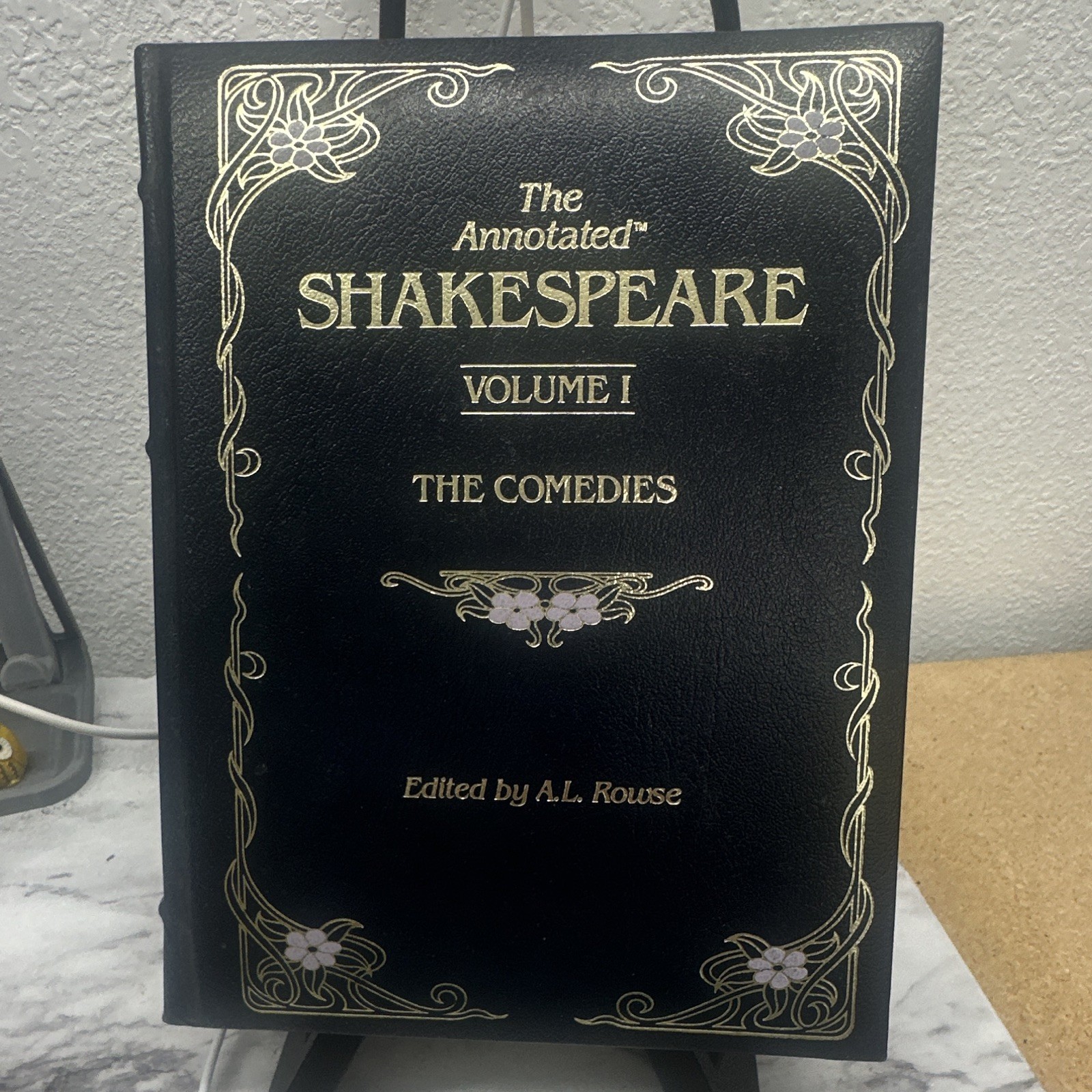 William Shakespeare The Comedies Leather Illustrated Longmeadow Press 1985