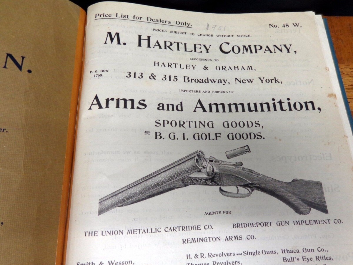 M. HARTLEY COMPANY, ARMS AND AMMUNITION, SPORTING, GOLF GOODS Catalog No. 48W