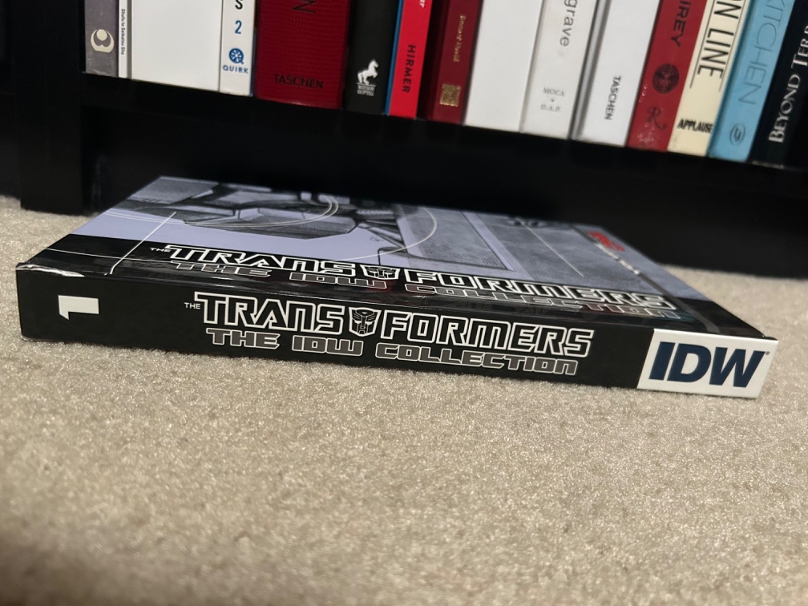 The Transformers: the IDW Collection #1 (IDW Publishing May 2010 Volume one book