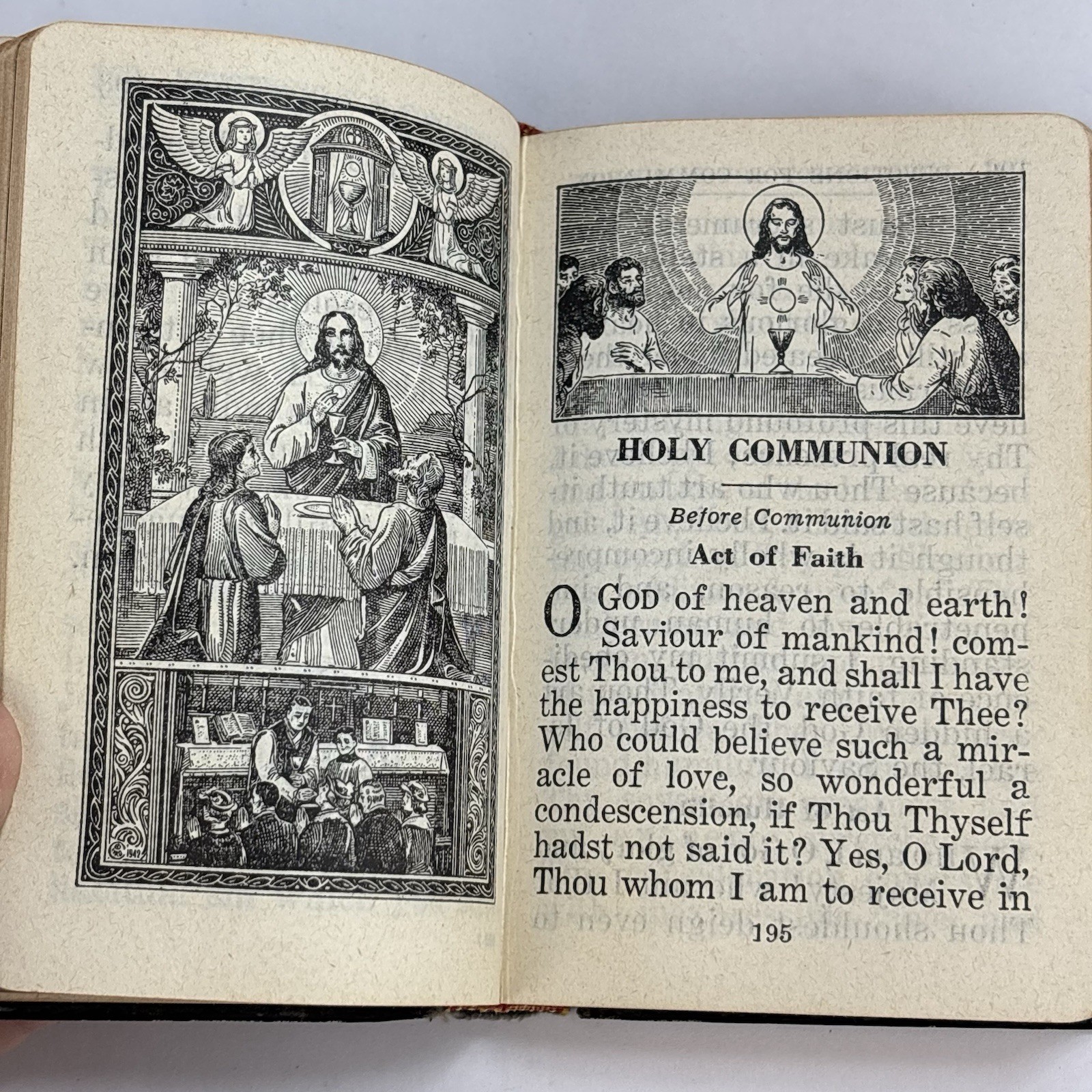 1954 KEY OF HEAVEN A COMPLETE PRAYERBOOK FOR CATHOLICS DEVOTIONS 4.5”x3” READ
