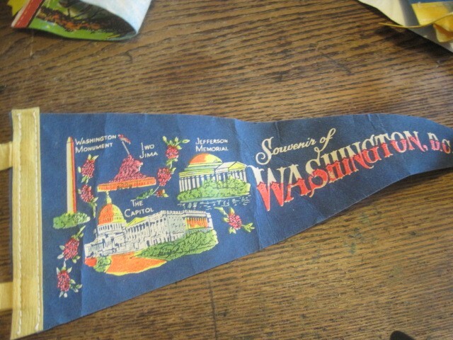VTG 1940s?WASHINGTON D.C. USA Capitol Travel Souvenir 11.5X5 FELT Pennant Flag